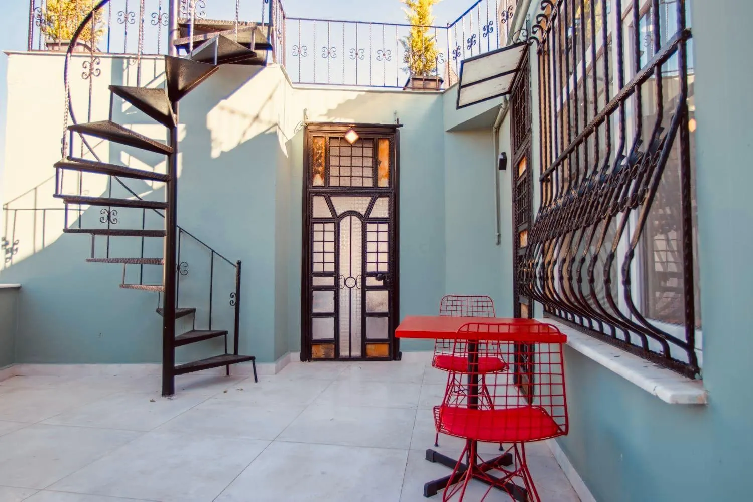 Balcony/Terrace in Hodegon Suite Hotel