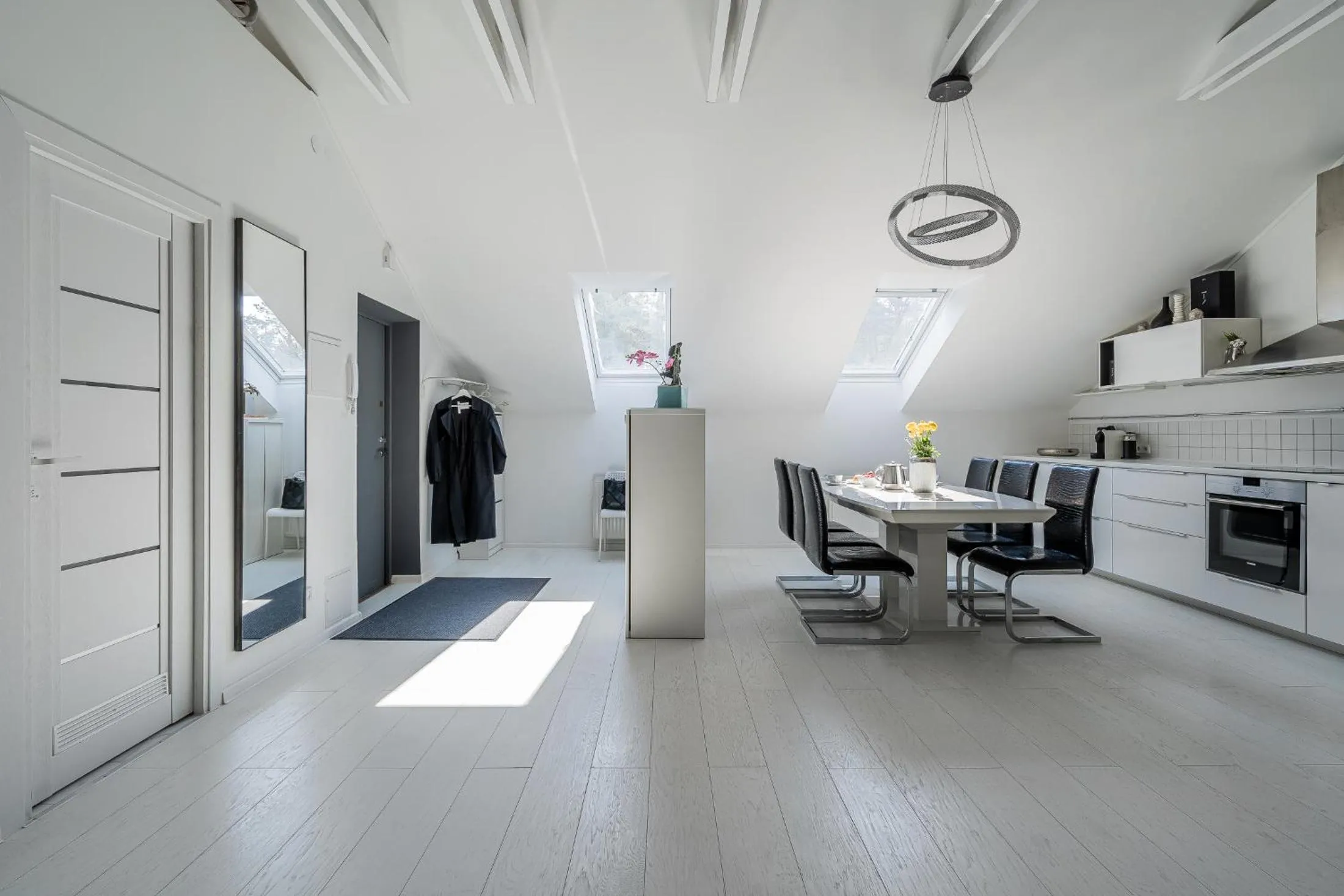 Kitchen or kitchenette in Grey House