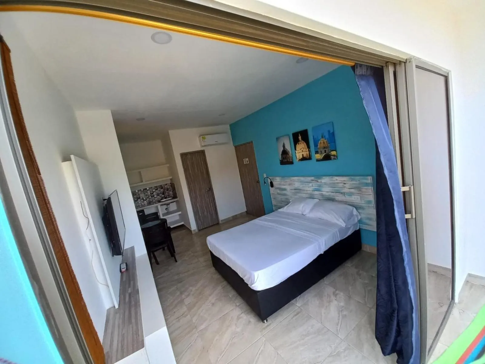 Bed in Avadia del Mar