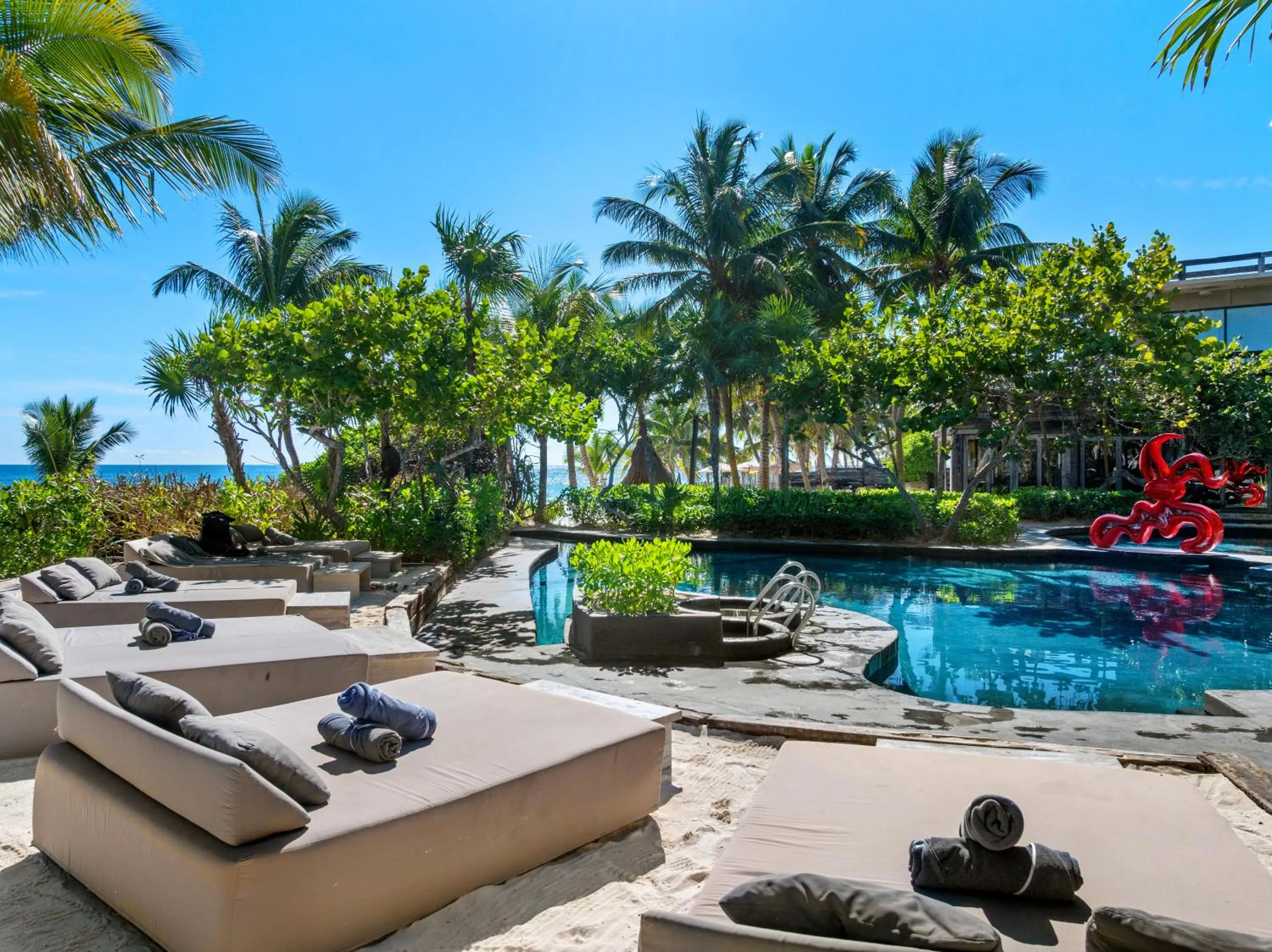 Swimming pool in Casa Malca