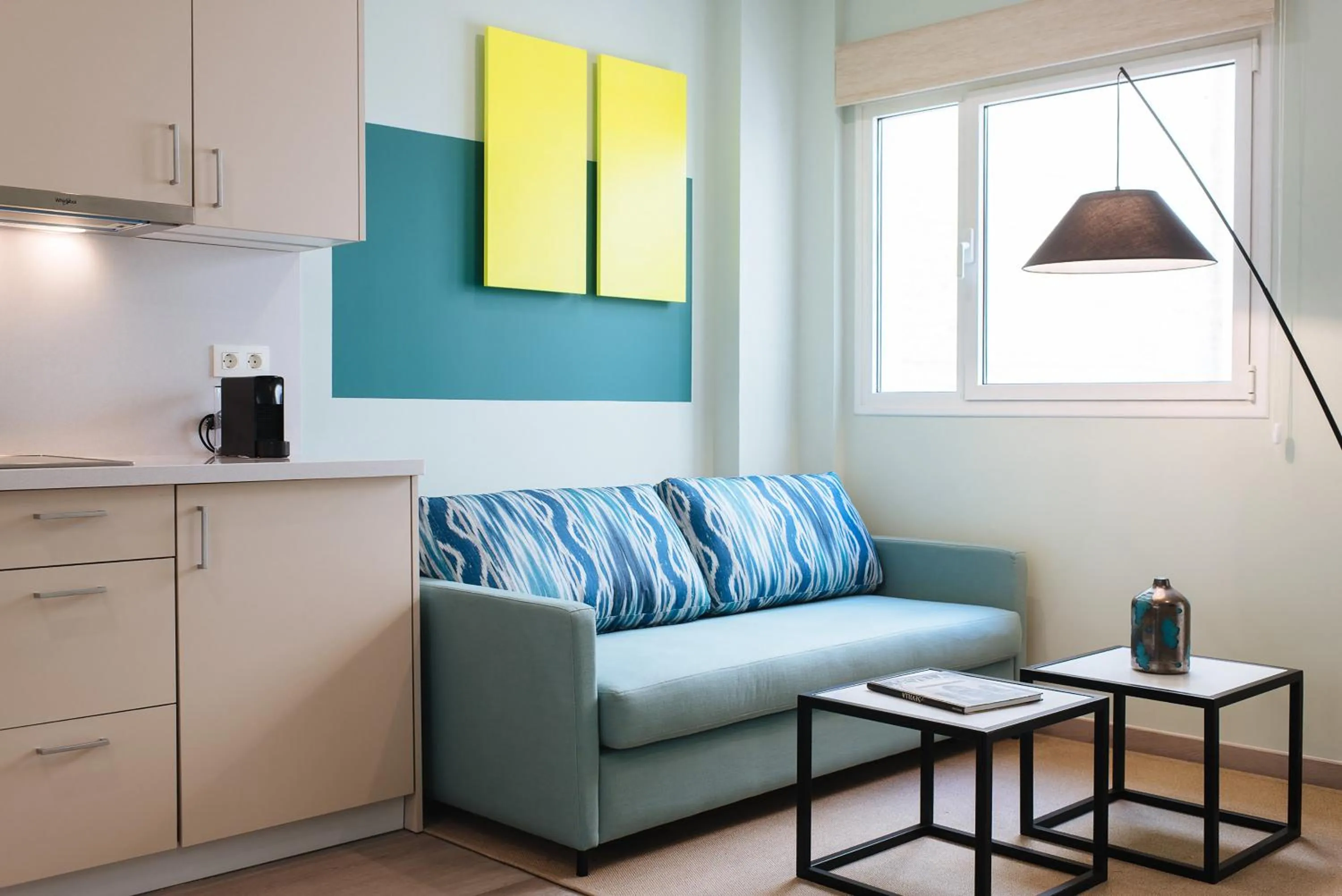 Food and drinks in Sercotel Sevilla Guadalquivir Suites