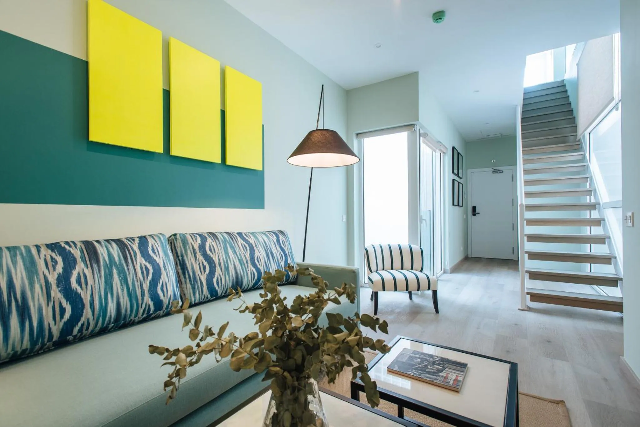 Food and drinks in Sercotel Sevilla Guadalquivir Suites