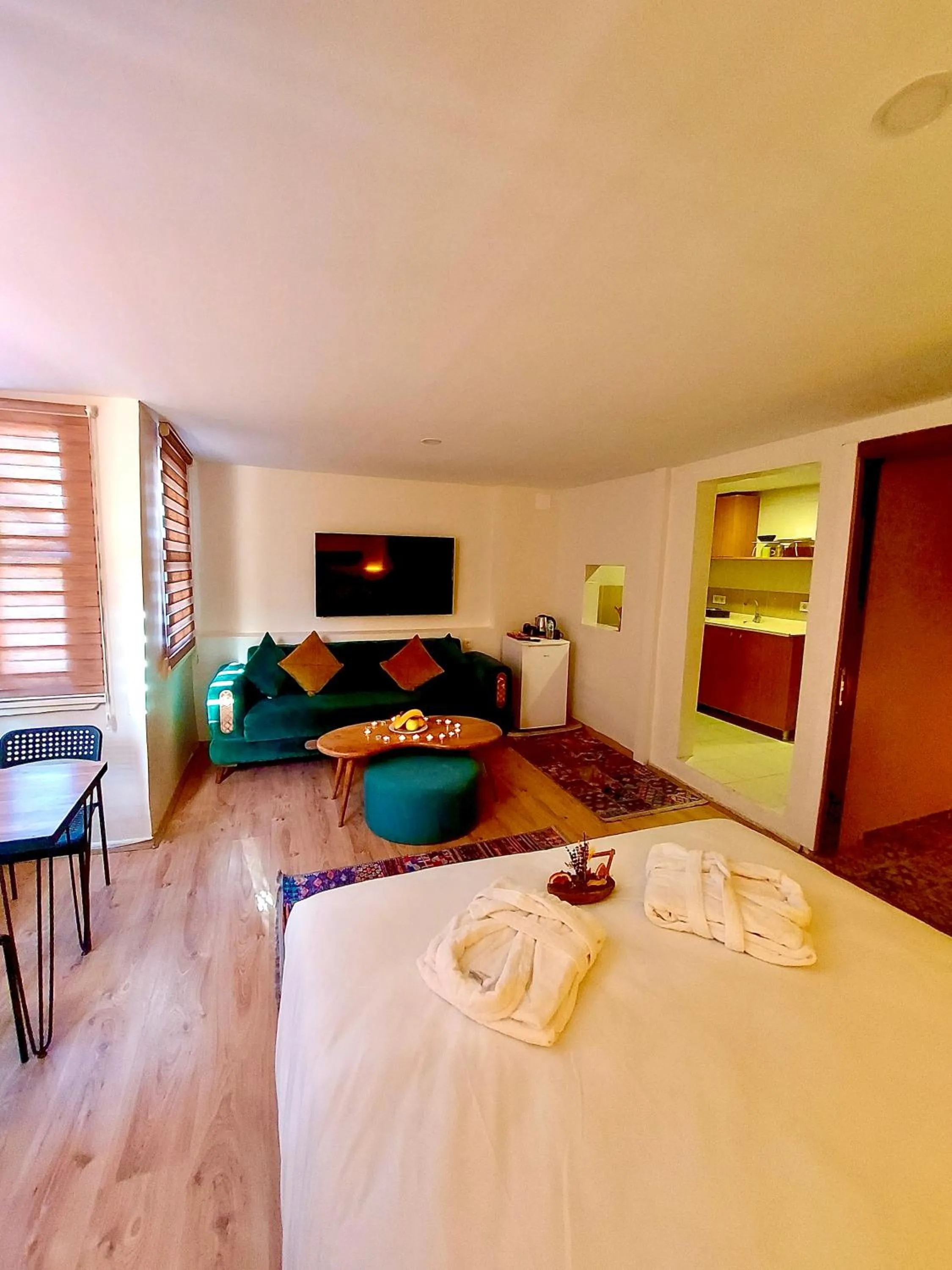 Bed in Mates Port Hotel