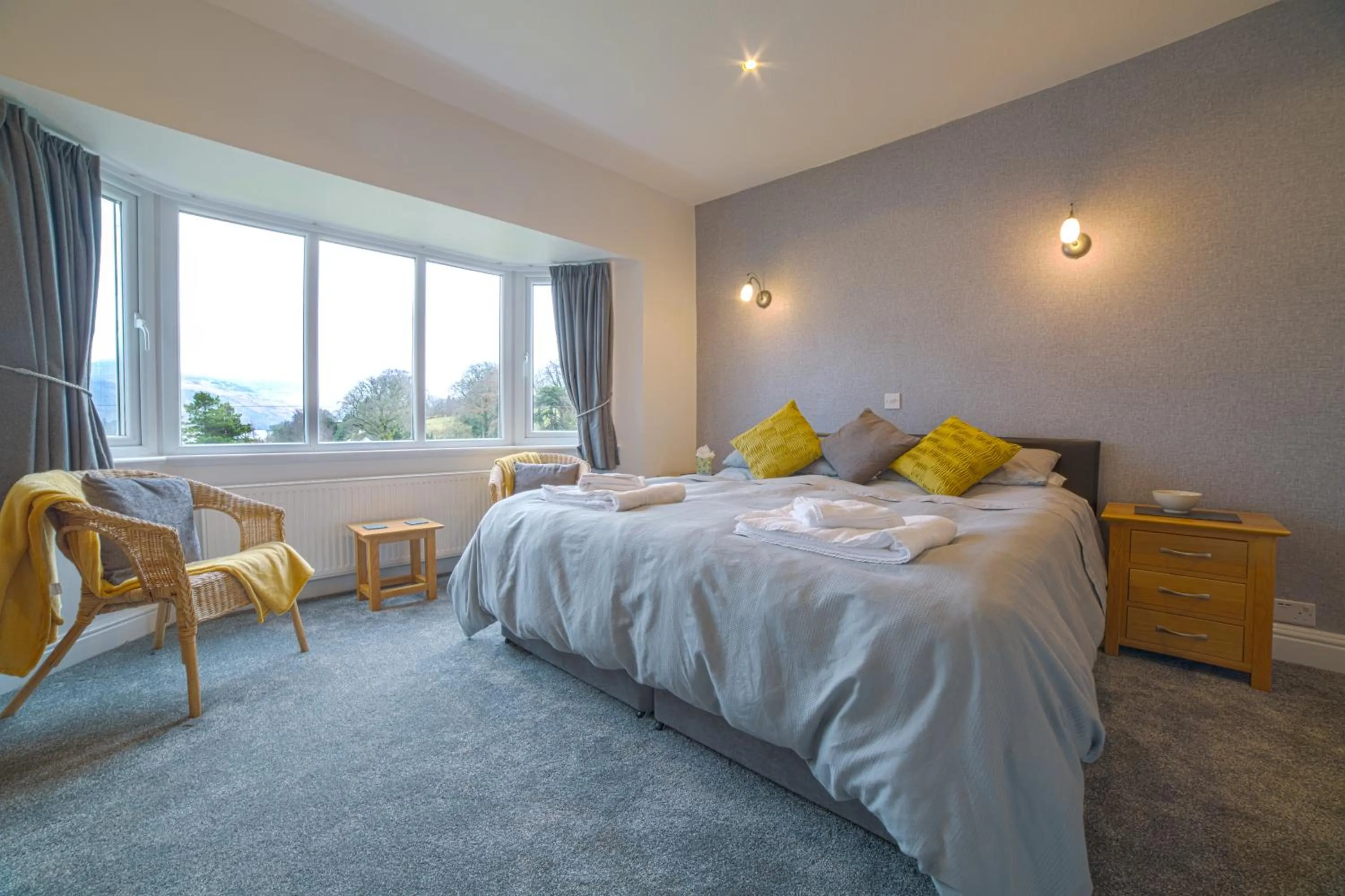 Bed in Dalegarth House Portinscale