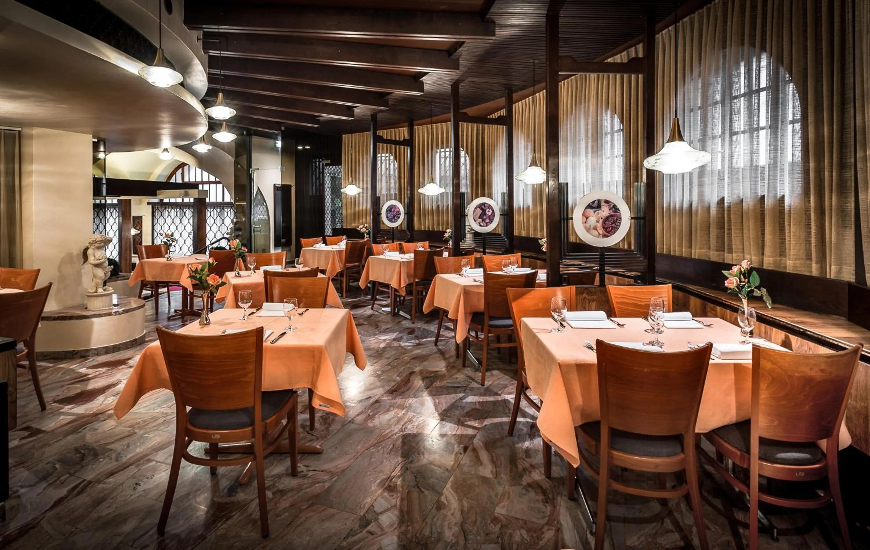 Restaurant/places to eat in Residenze dell'Angelo