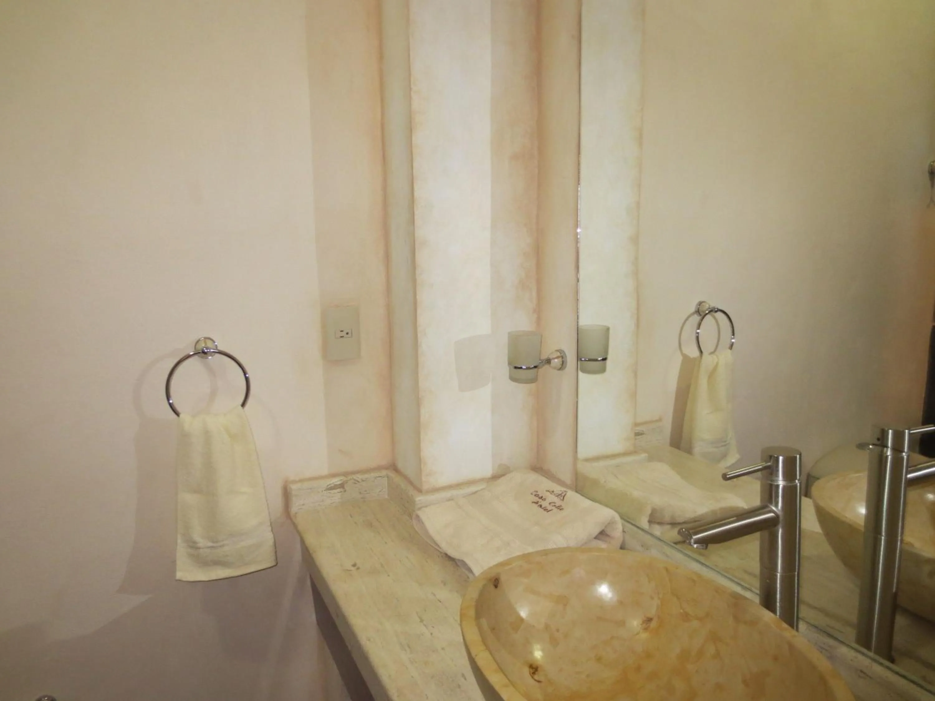 Bathroom in Casa Celia Hotel Restaurante
