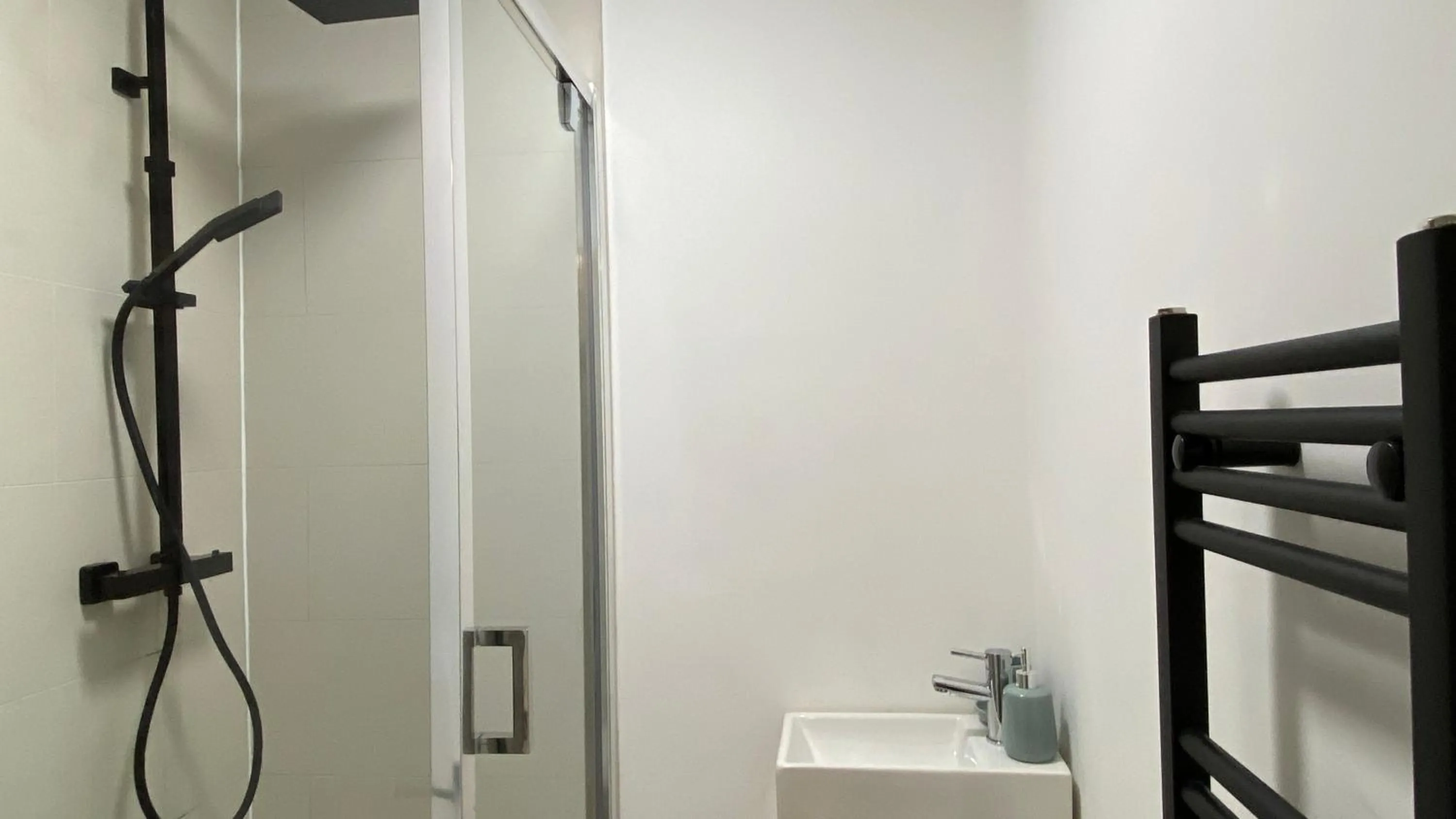 Other in De Parys Penthouse 5 in Bedford