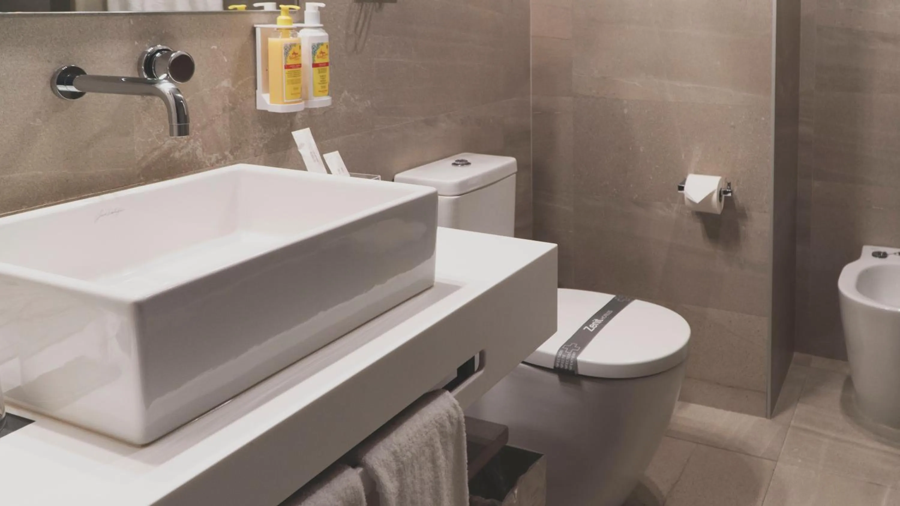 Bathroom in Zenit Conde de Orgaz