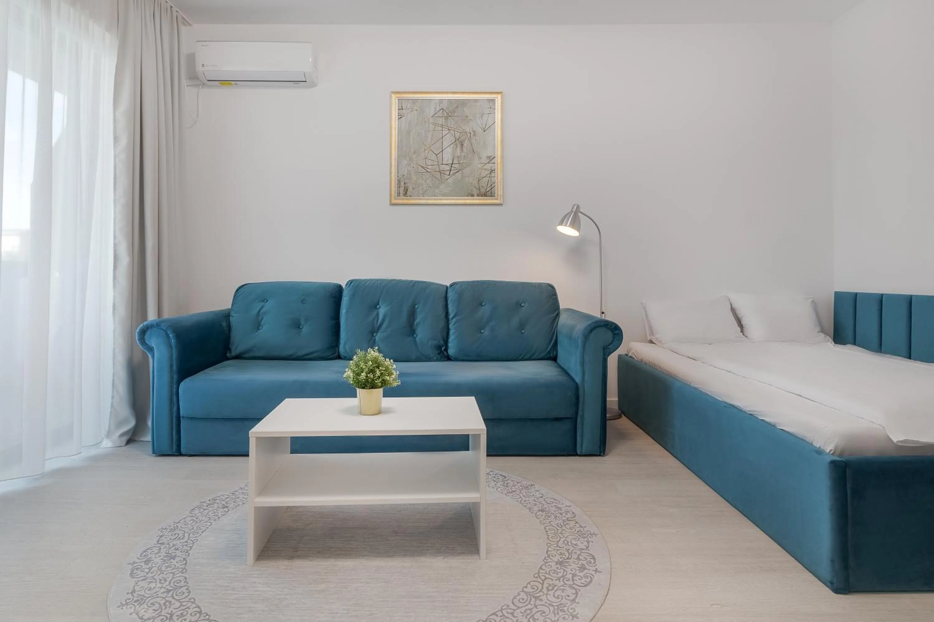 Bed in Prima by the River