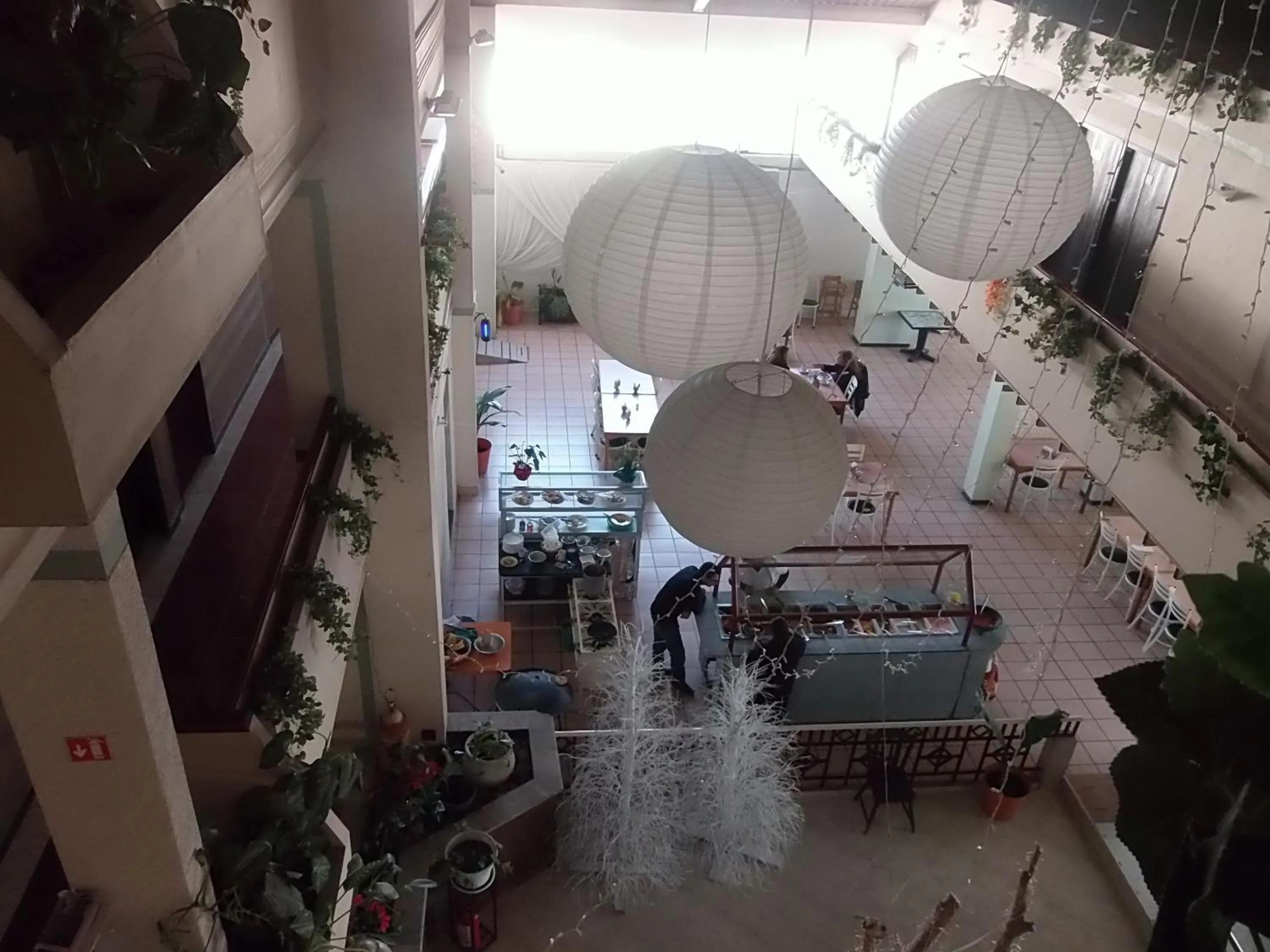 Dining area in Hotel Raldos Inn
