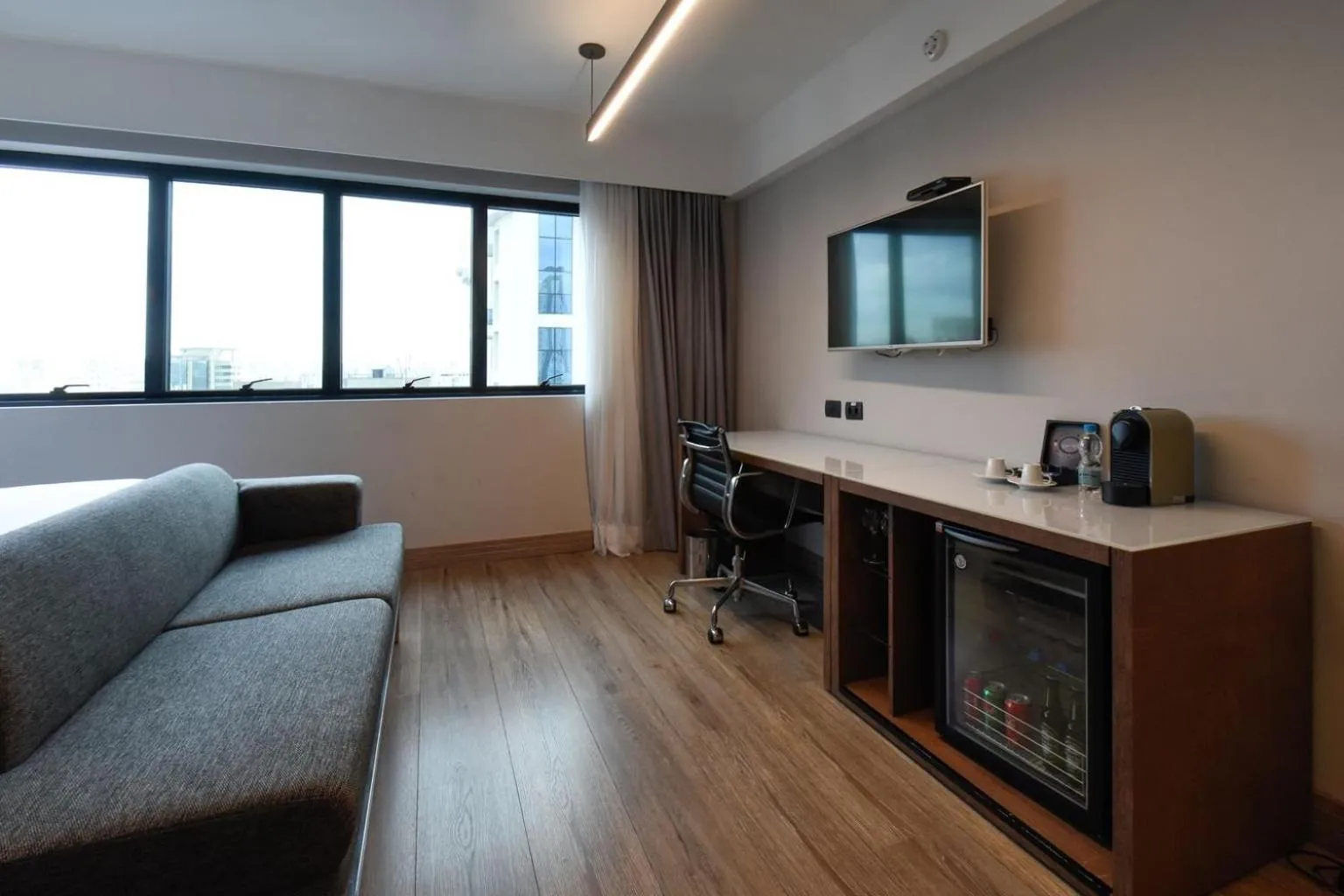 ELEGANCE SUÍTES IBIRAPUERA