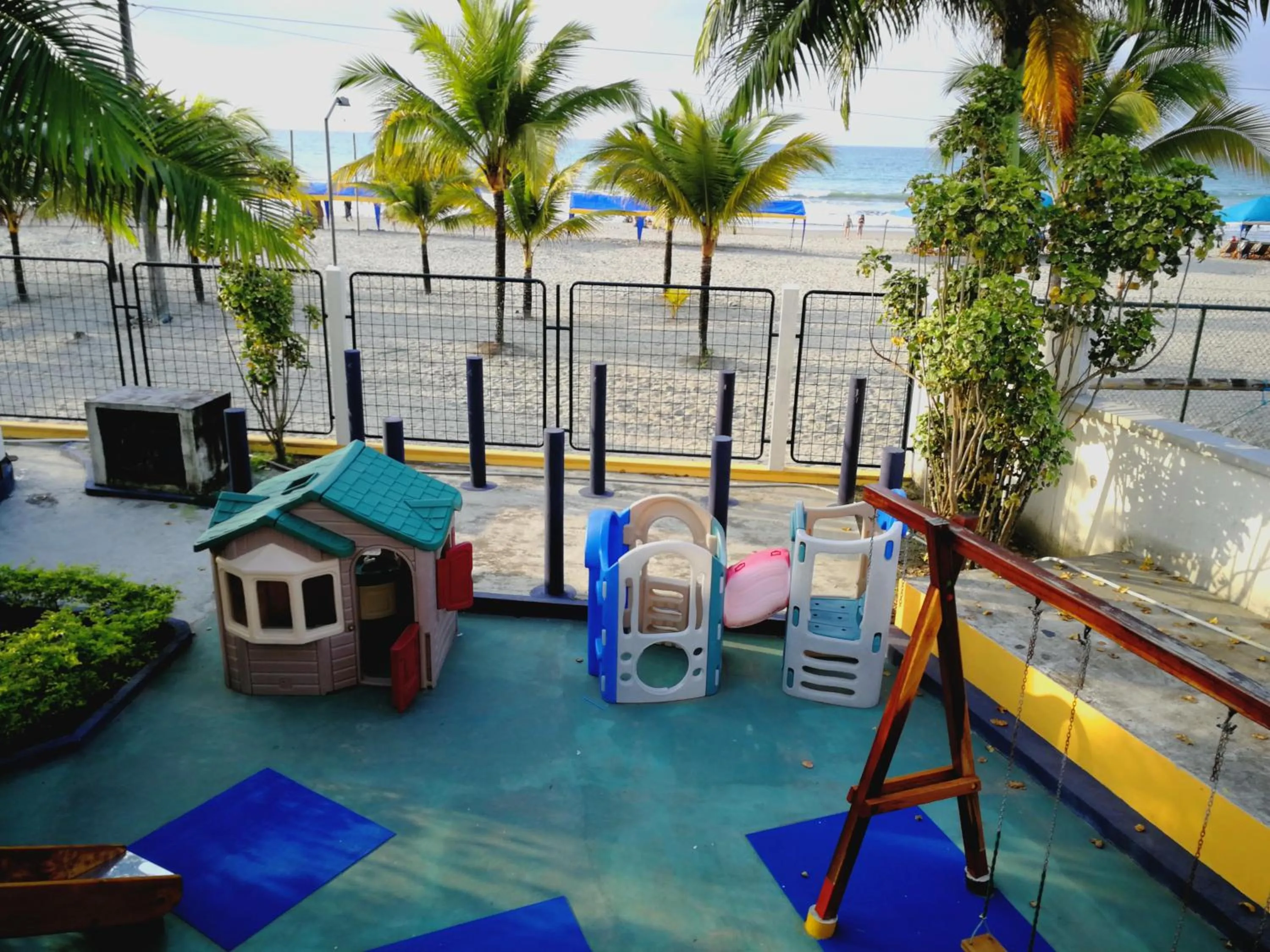 Property building in Hotel Club del Sol