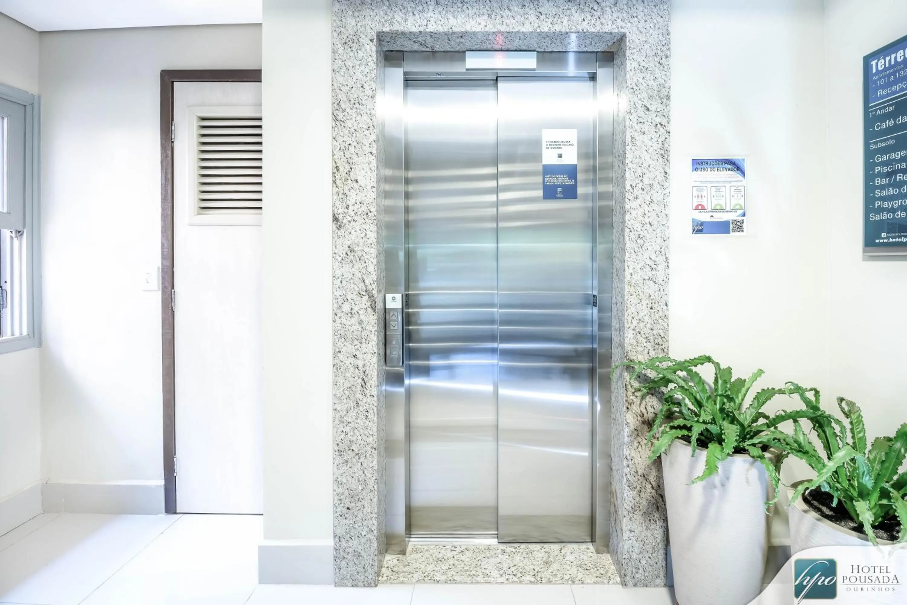 elevator in Hotel Pousada Ourinhos