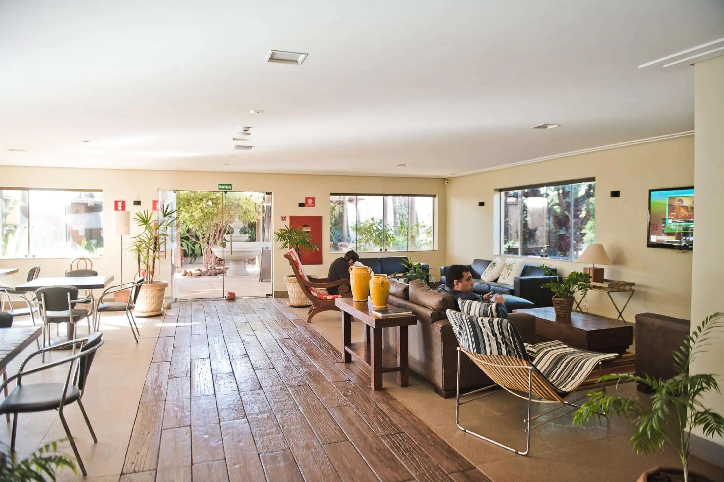 Patio in Hotel Pousada Ourinhos