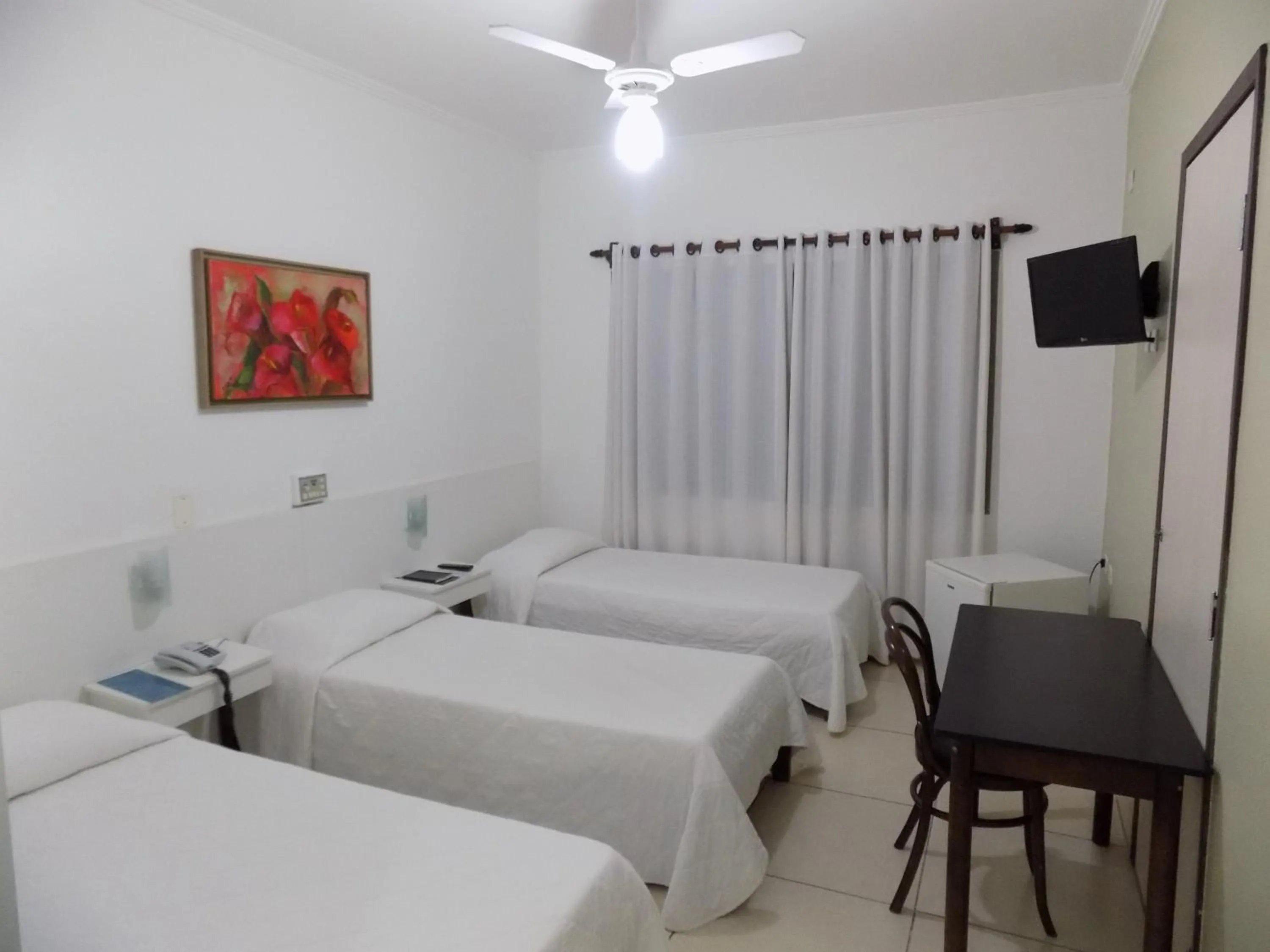 Bed in Hotel Pousada Ourinhos