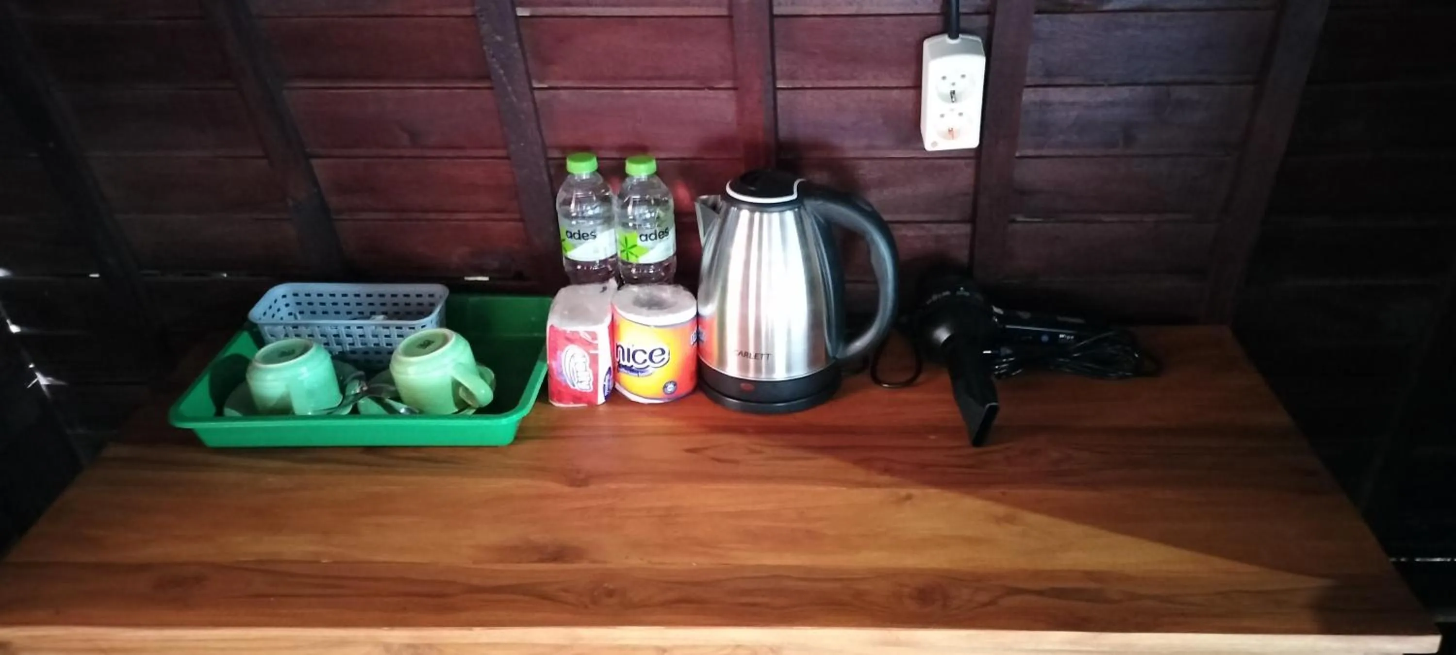 Coffee/tea facilities in D'kailash Retreat