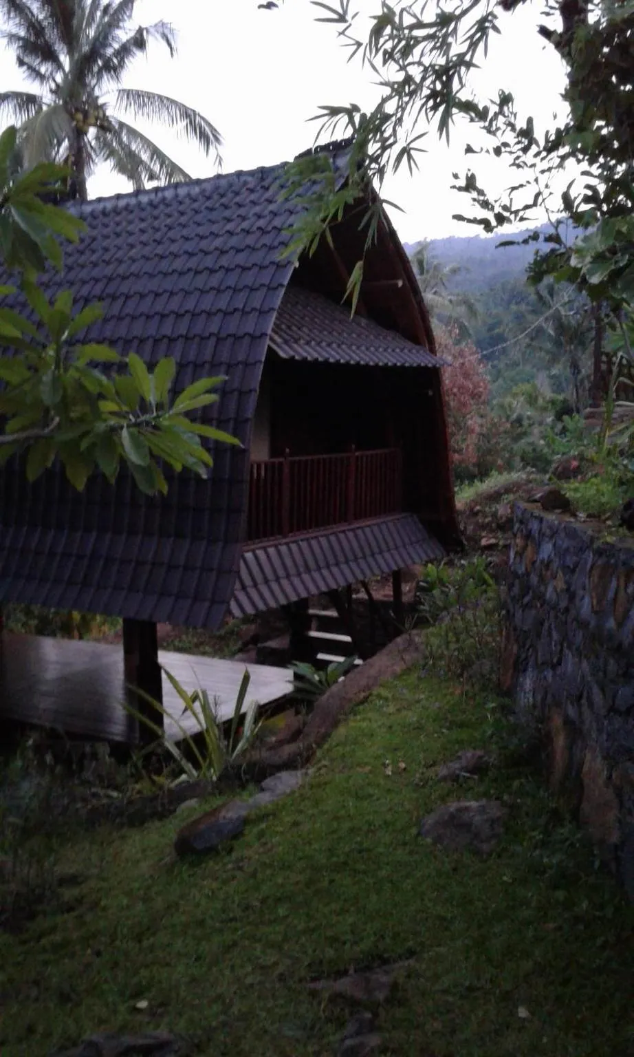 Property building in D'kailash Retreat