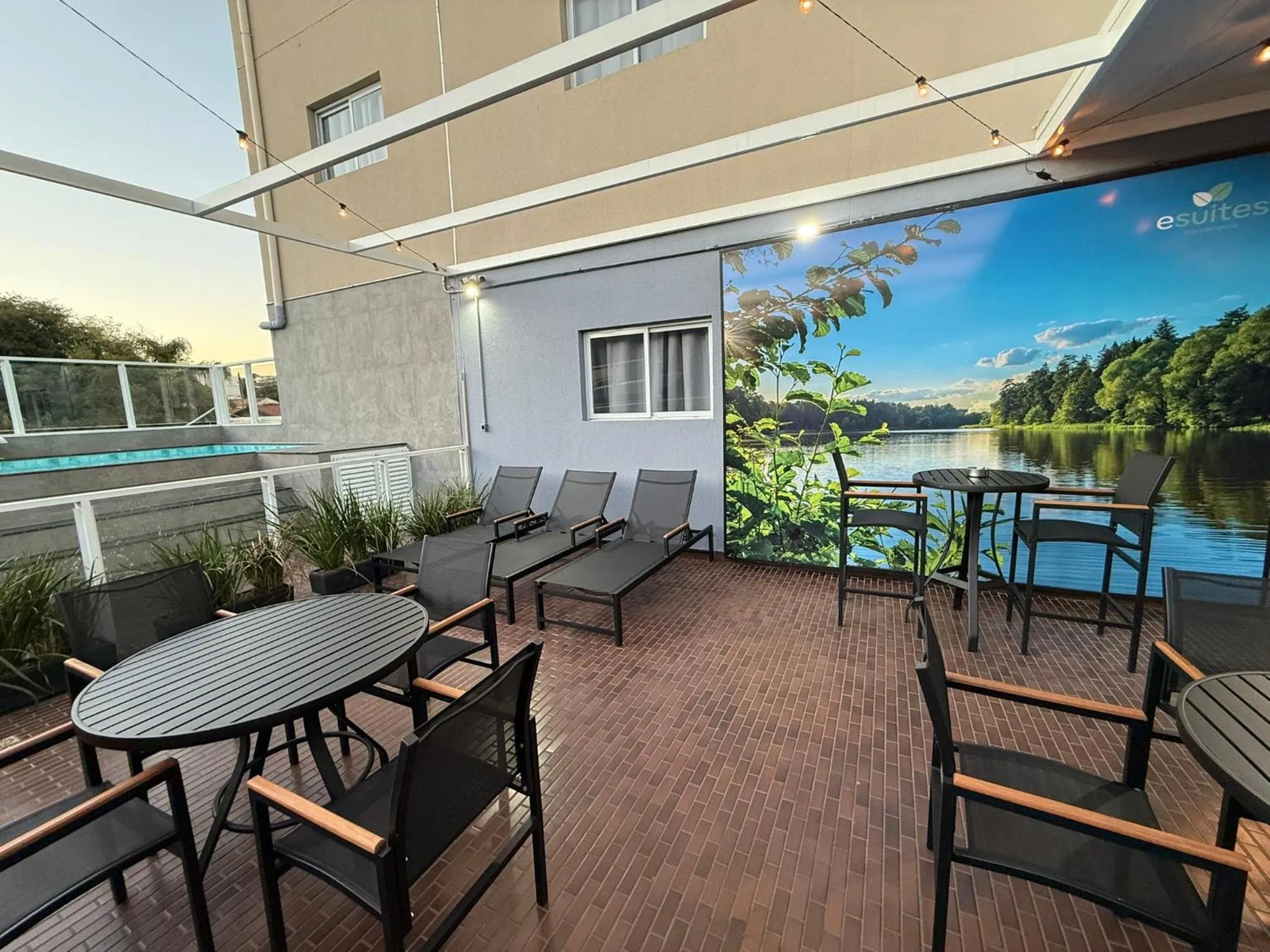 Seating area in eSuites Sorocaba