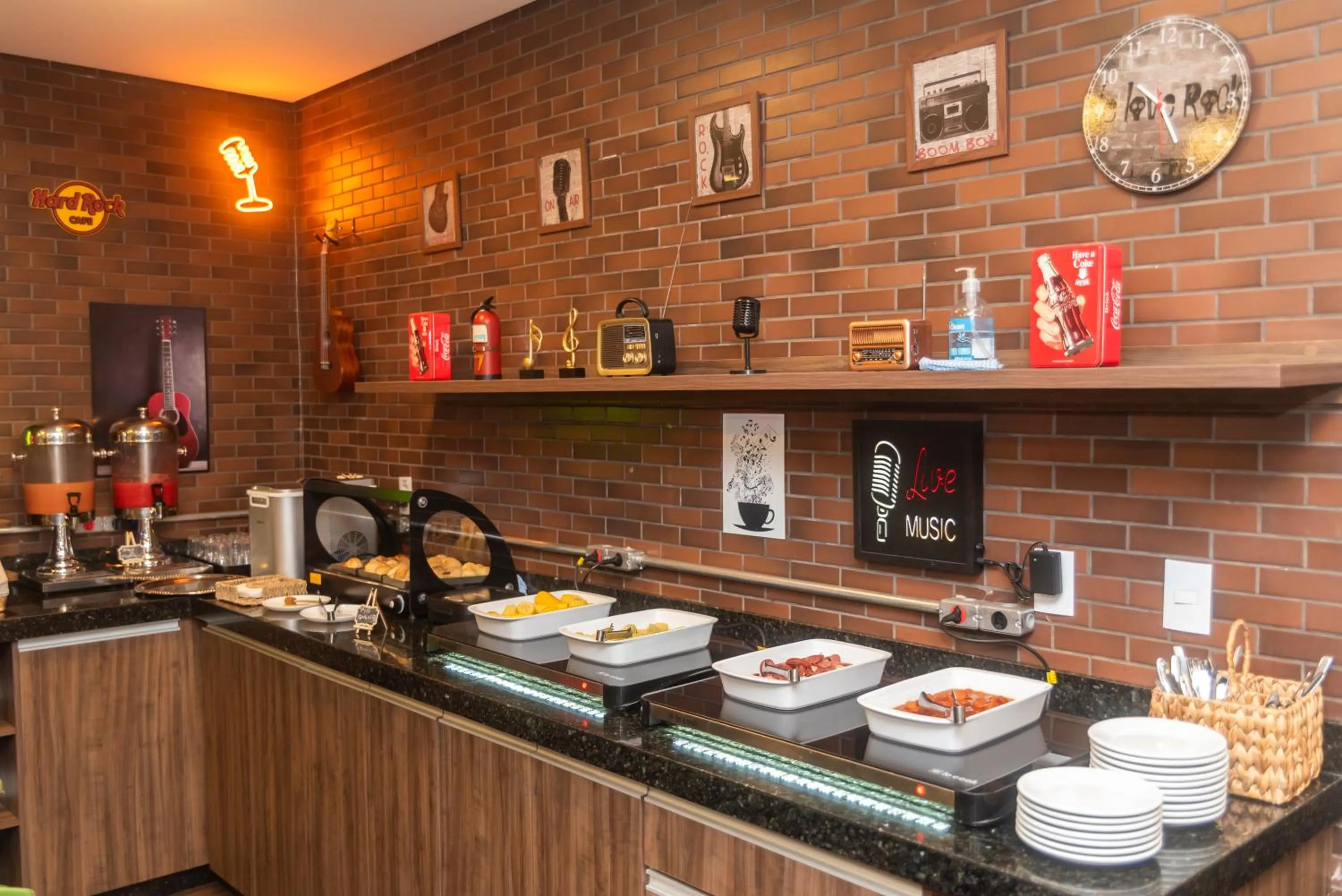 Restaurant/places to eat in Tulip Inn Sorocaba