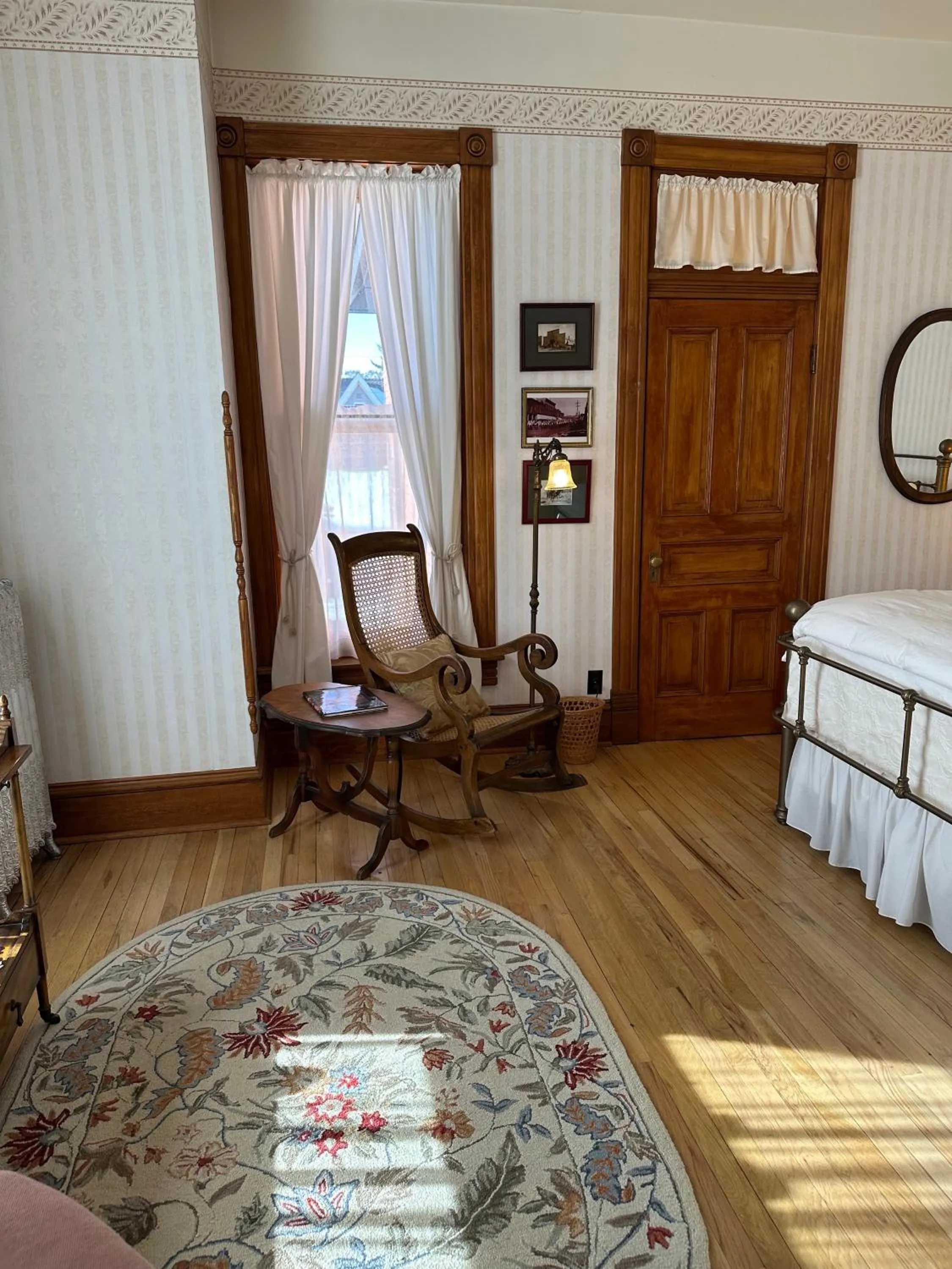 Bedroom, Bed in Gable House Bed and Breakfast Inn