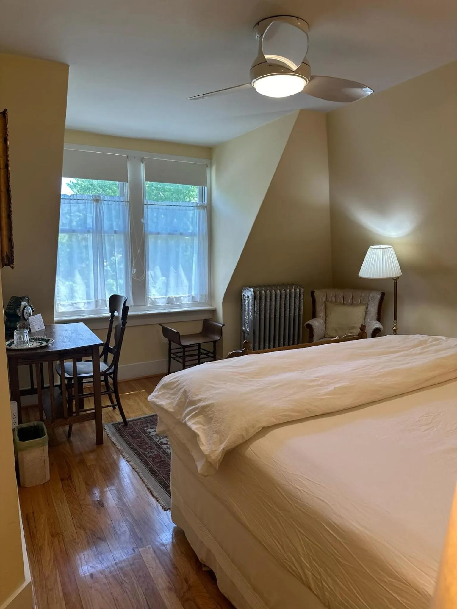 King Suite in Gable House Bed and Breakfast Inn