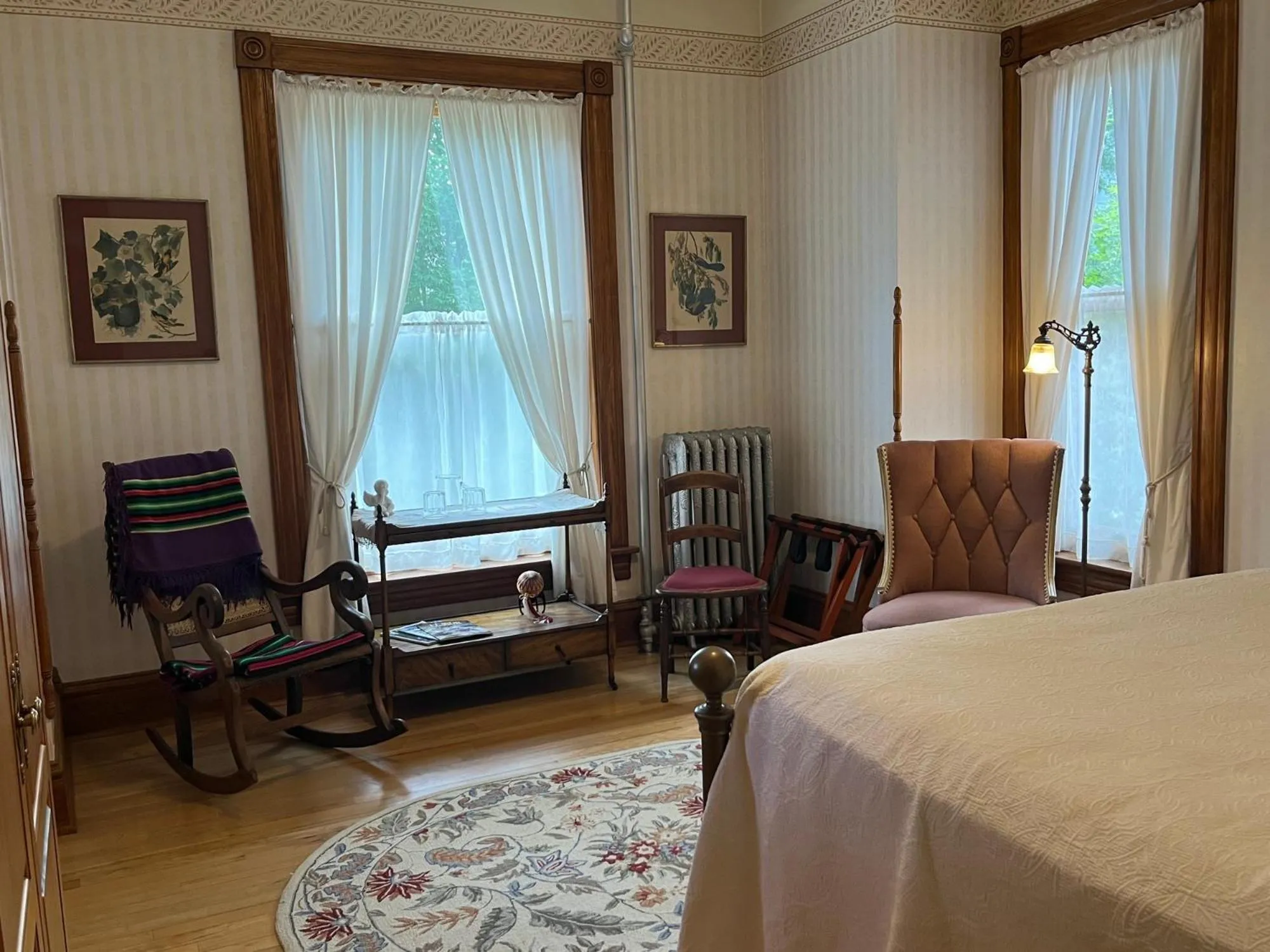 Deluxe Double Room with Balcony in Gable House Bed and Breakfast Inn