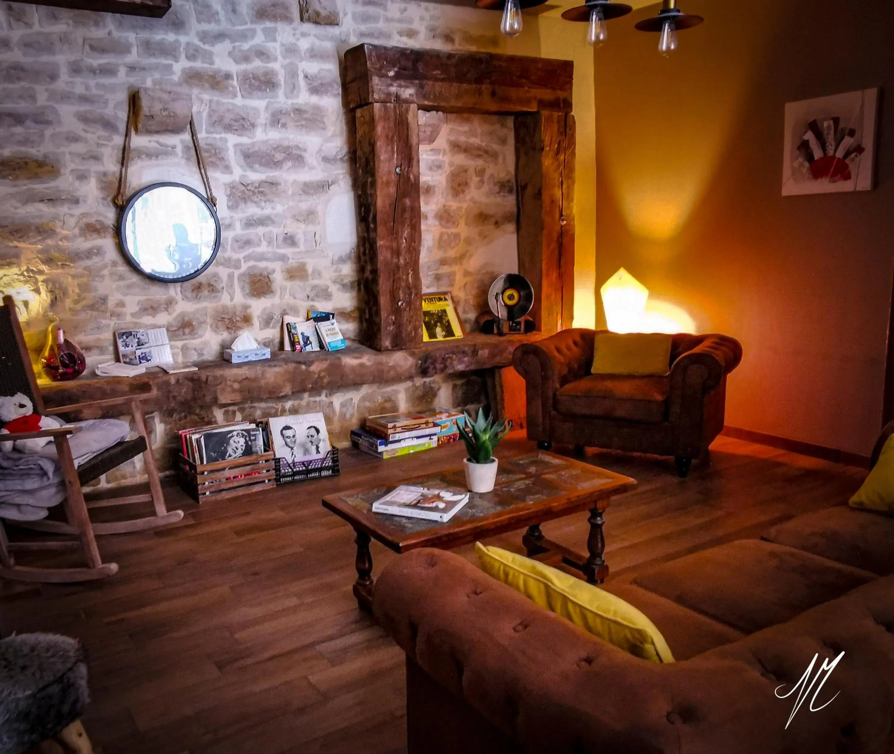 Living room in LA GRANGE DES FRANGINES