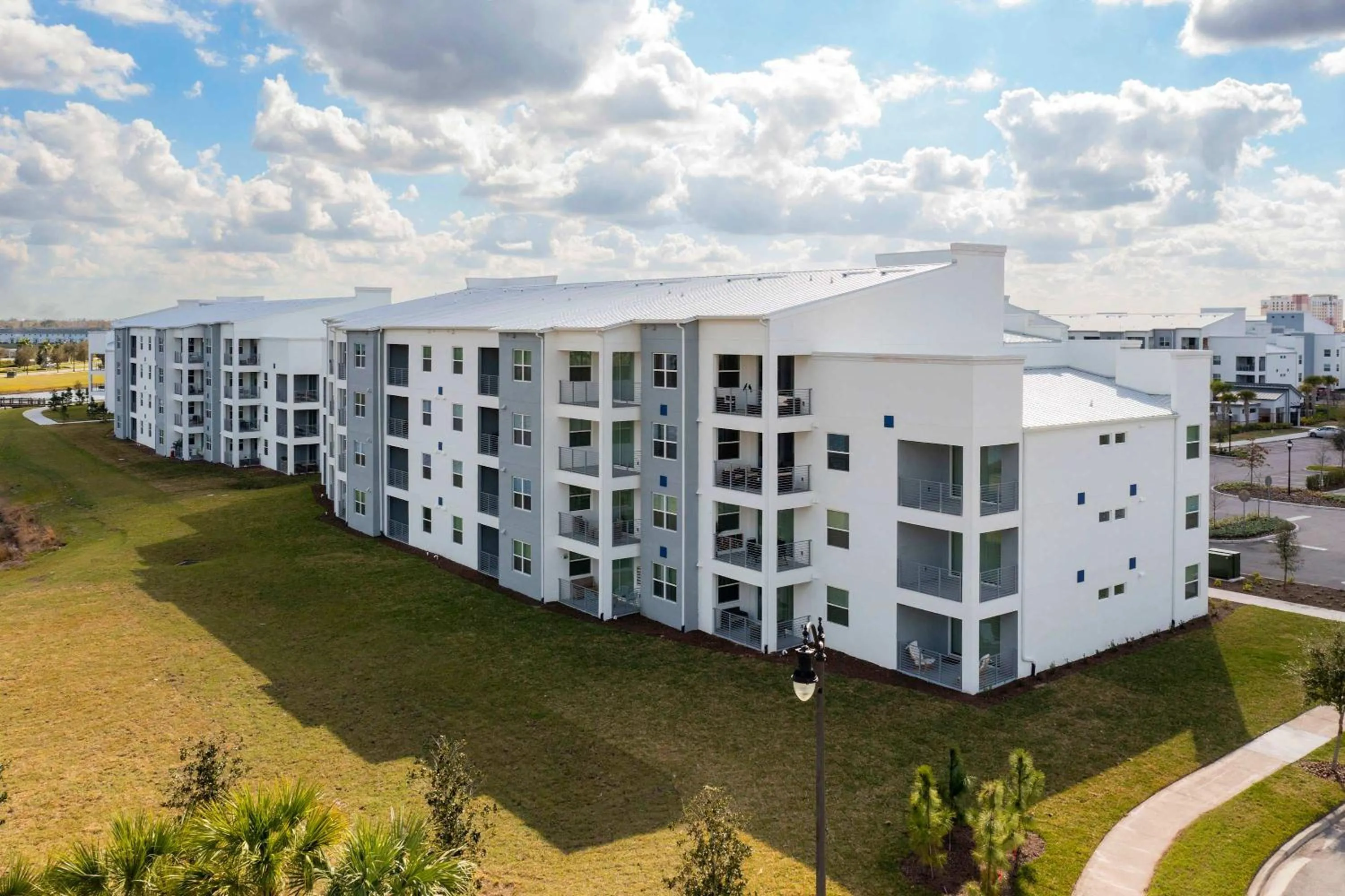 Gorgeous 2Bd Apto Close to Disney @ Storey Lake 404 3191