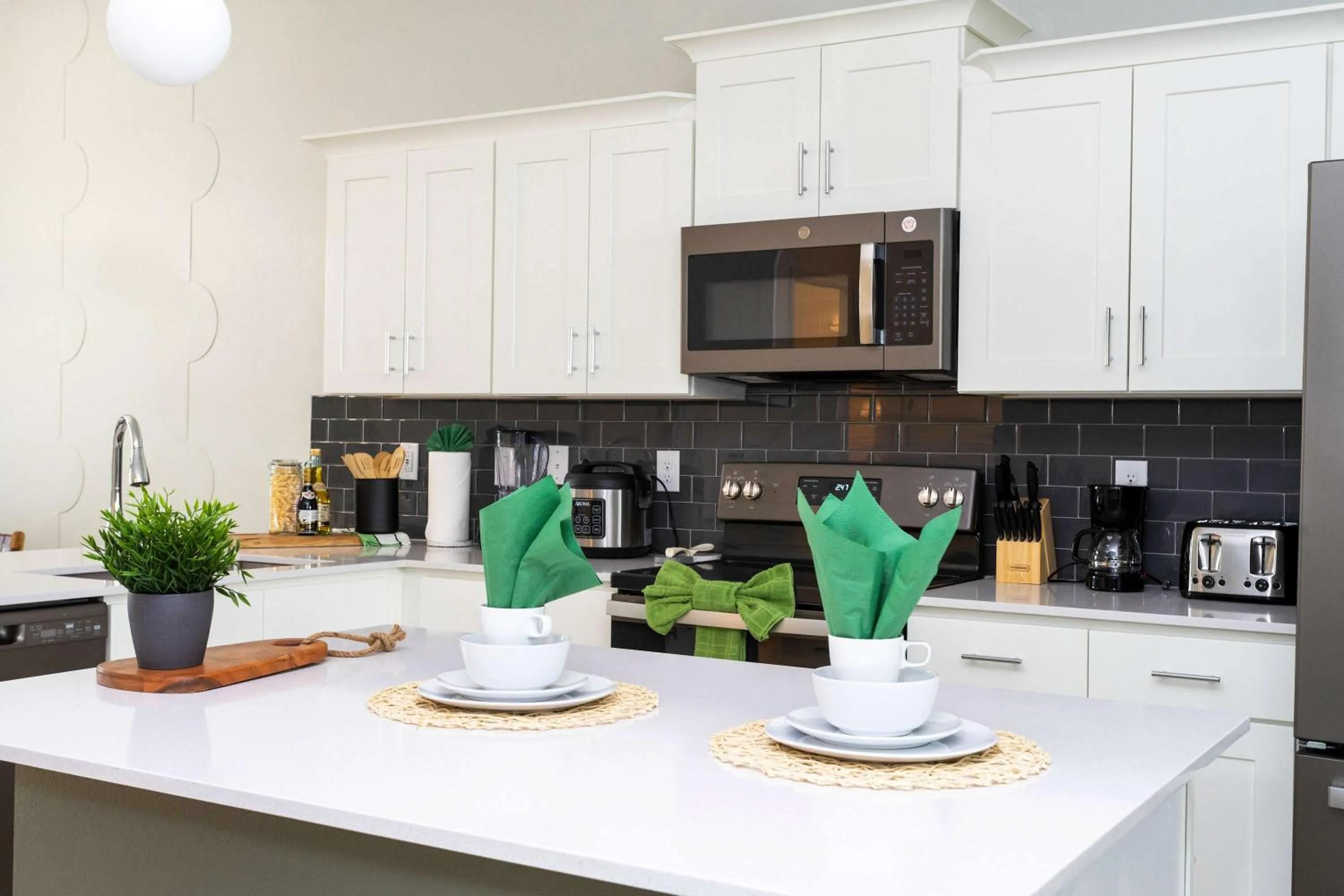 Gorgeous 2Bd Apto Close to Disney @ Storey Lake 404 3191