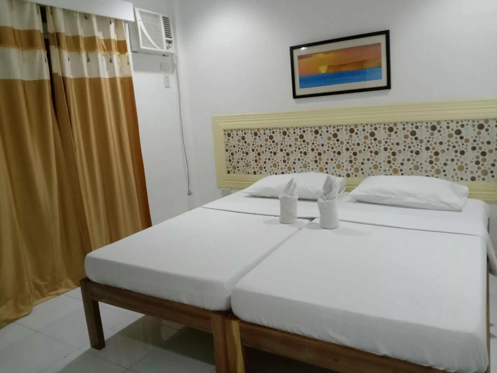 Bed in Bountiful Inn