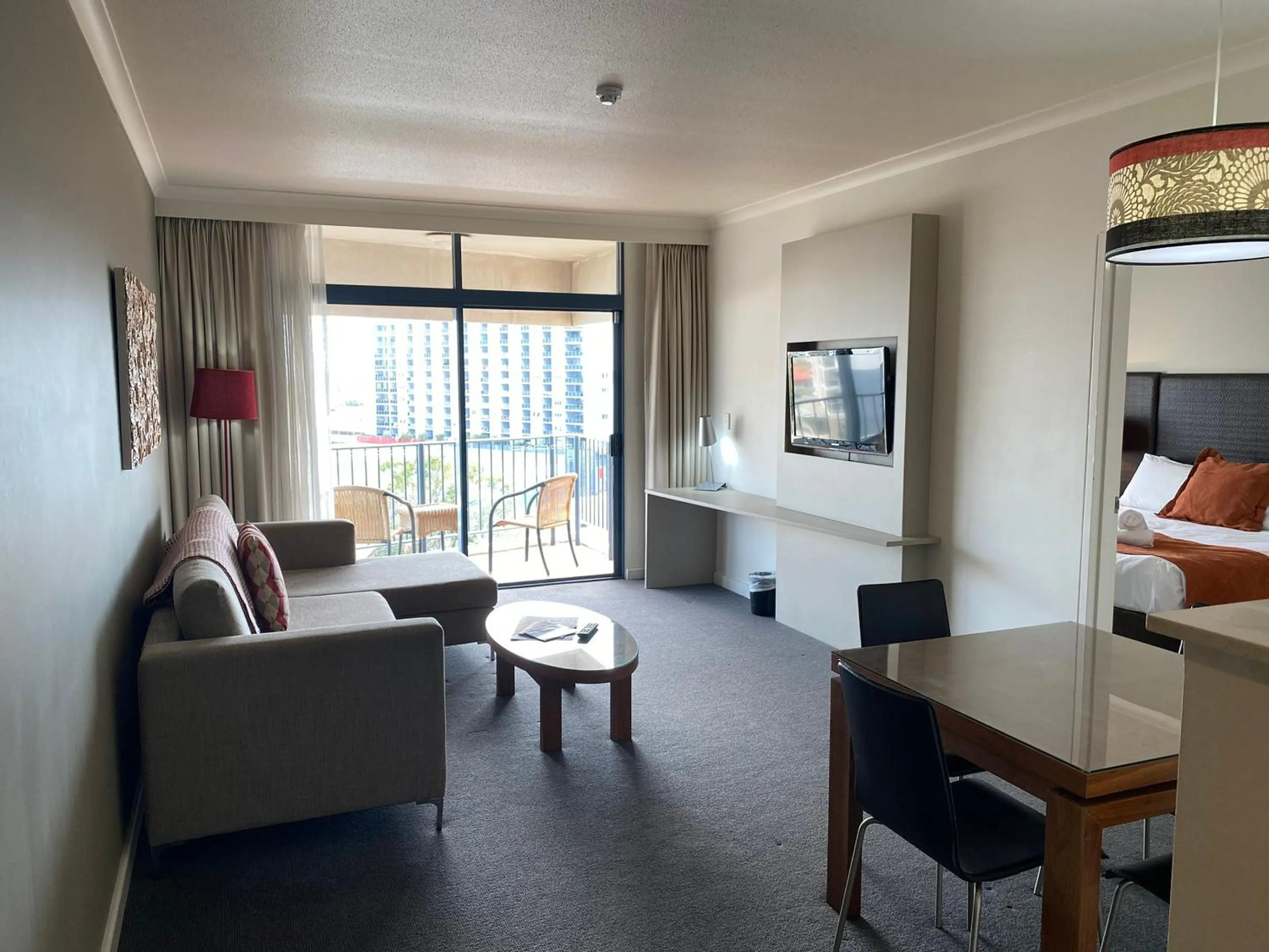 TV and multimedia, Bed in Darwin Esplanade Central Official