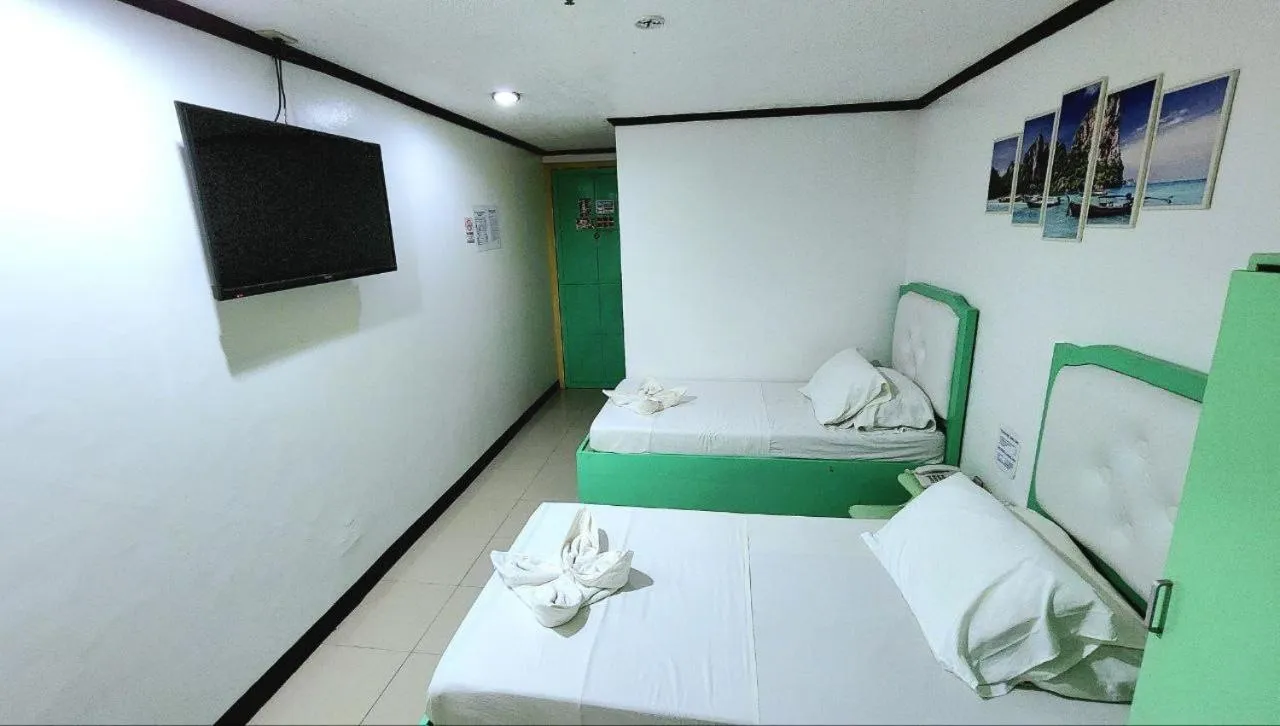 Bed in Demiren Hotel