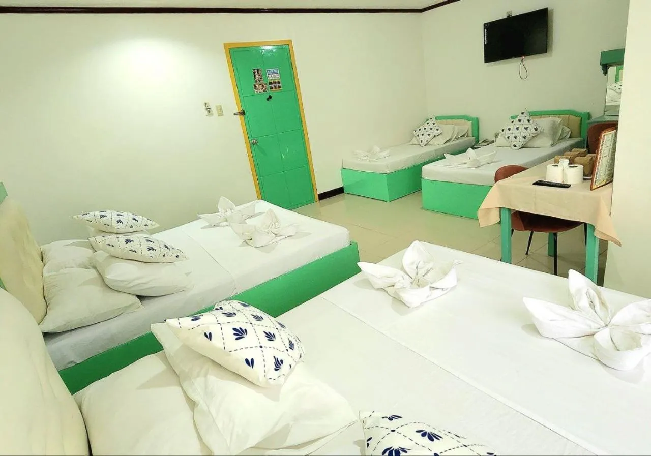 Bed in Demiren Hotel