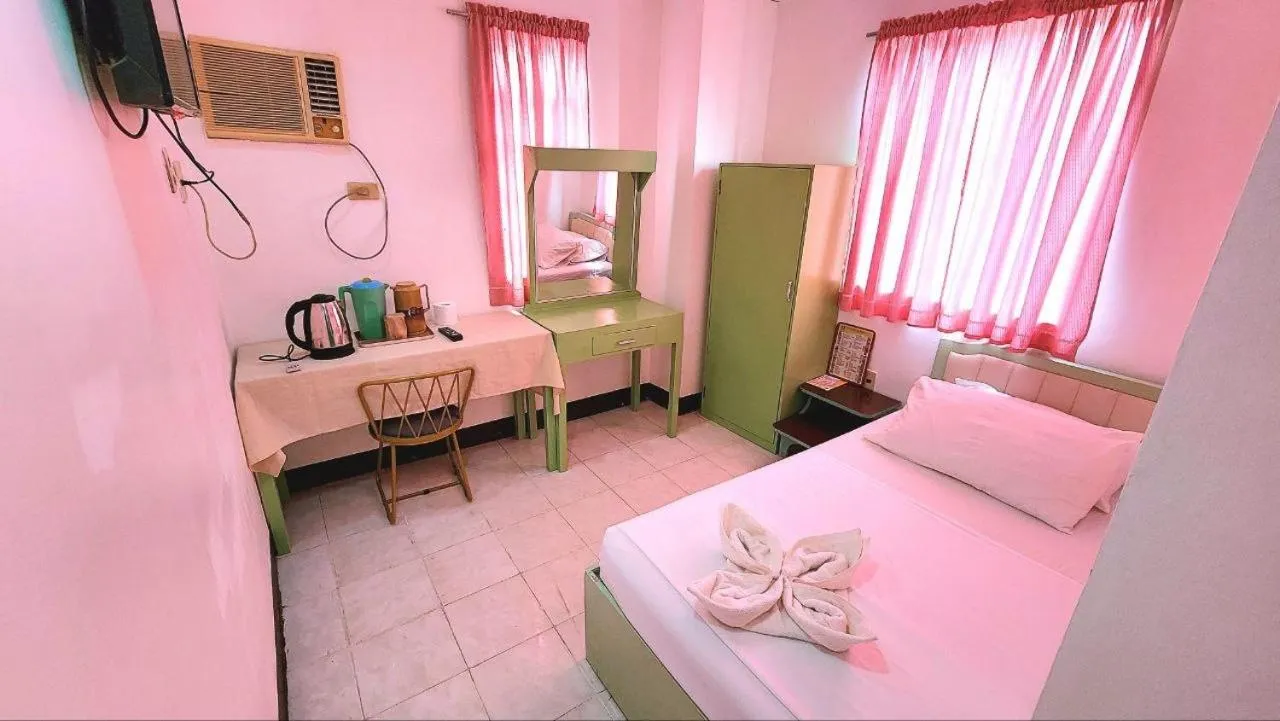 Bed in Demiren Hotel