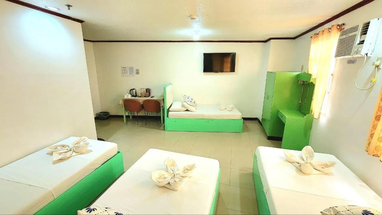 Bed in Demiren Hotel