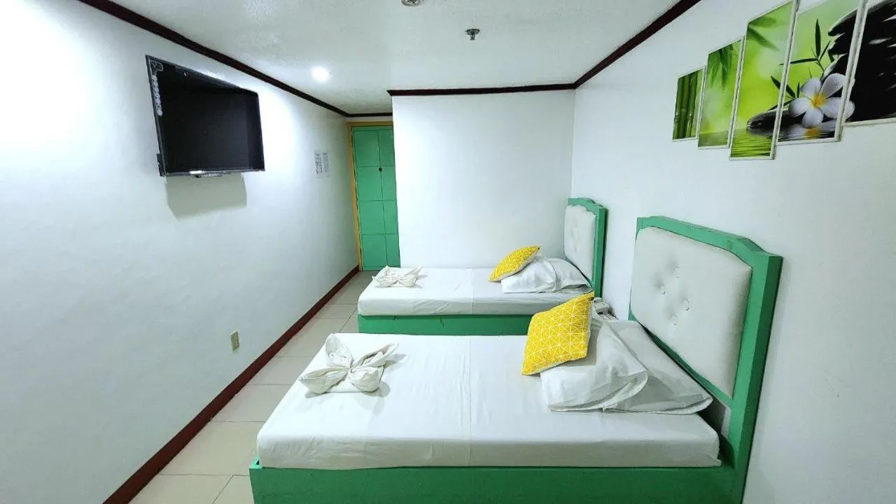 Bed in Demiren Hotel