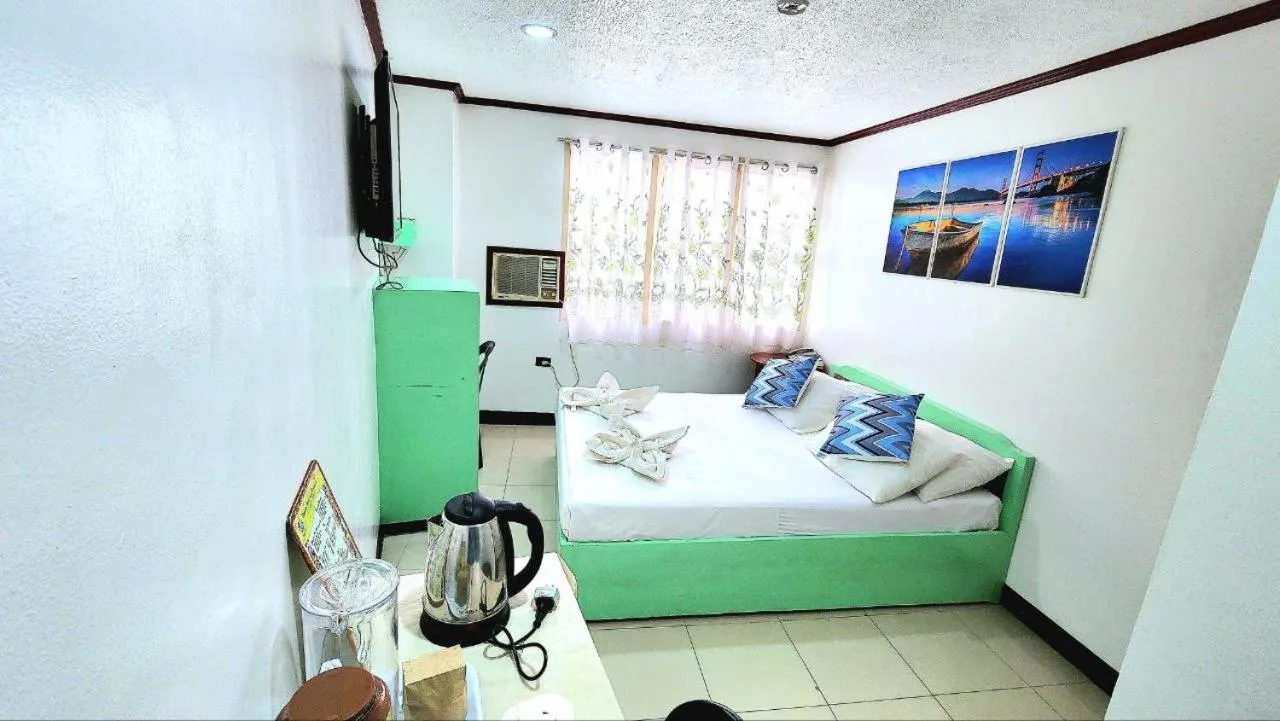 Bed in Demiren Hotel