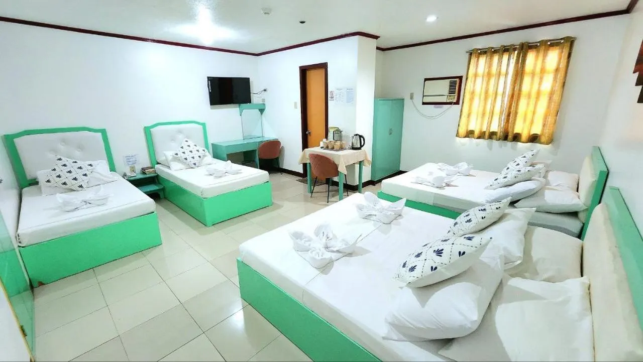 Bed in Demiren Hotel