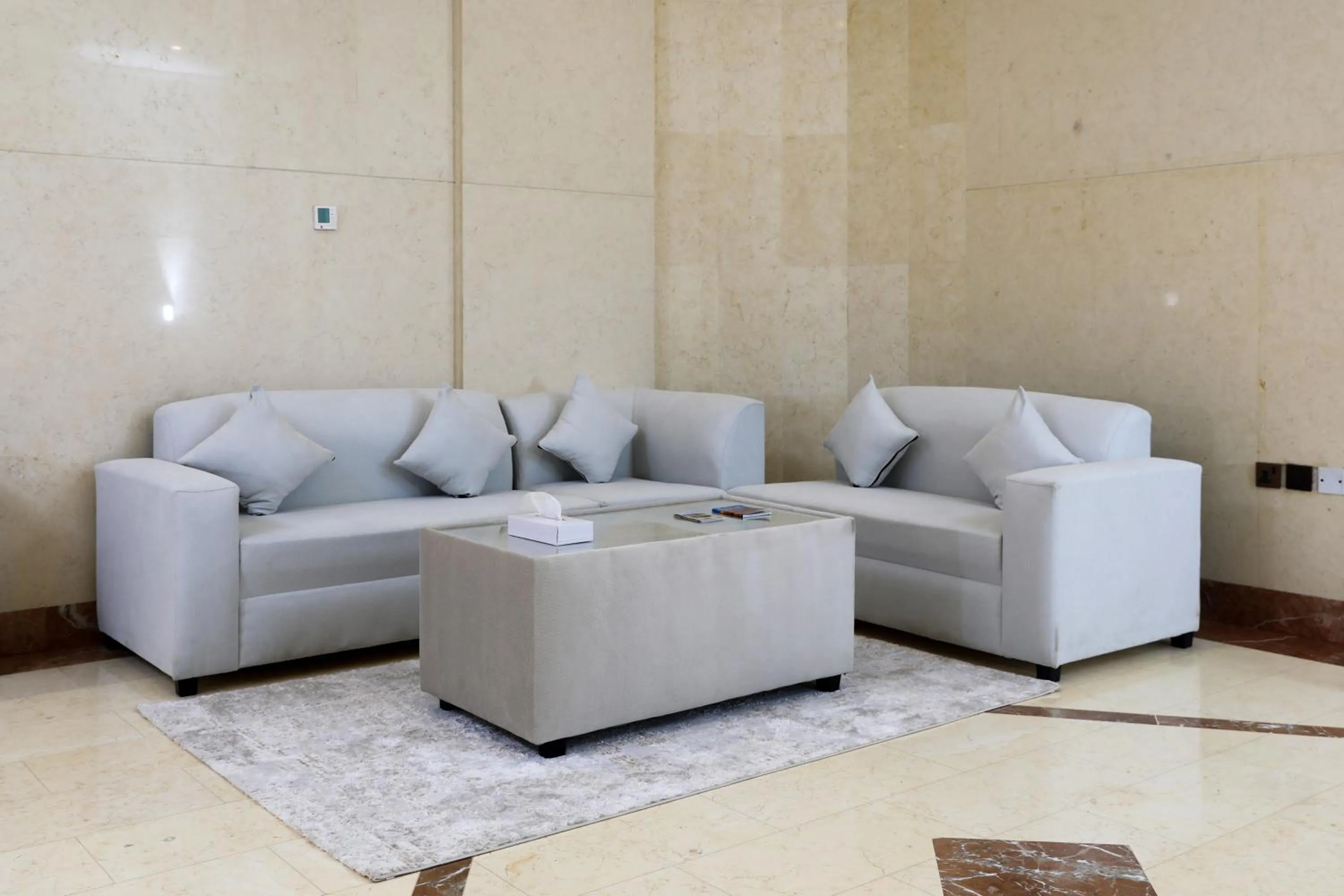 Business facilities in Sea Shore Hotel Apartment Khorfakkan