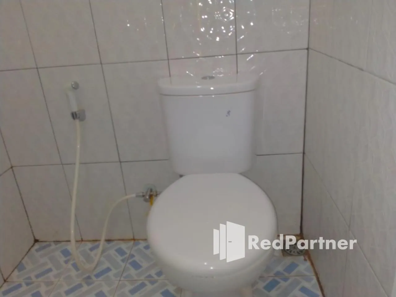 Bathroom in Navisha Guest House Syariah near Exit Tol Batang RedPartner