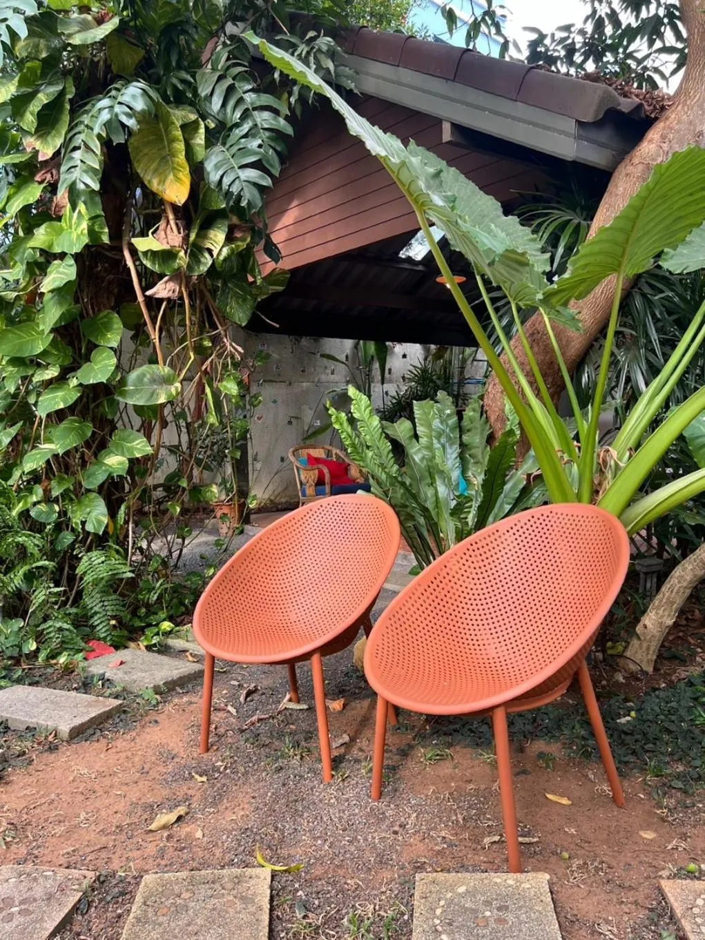 Patio in The Snug Airportel - Phuket Airport