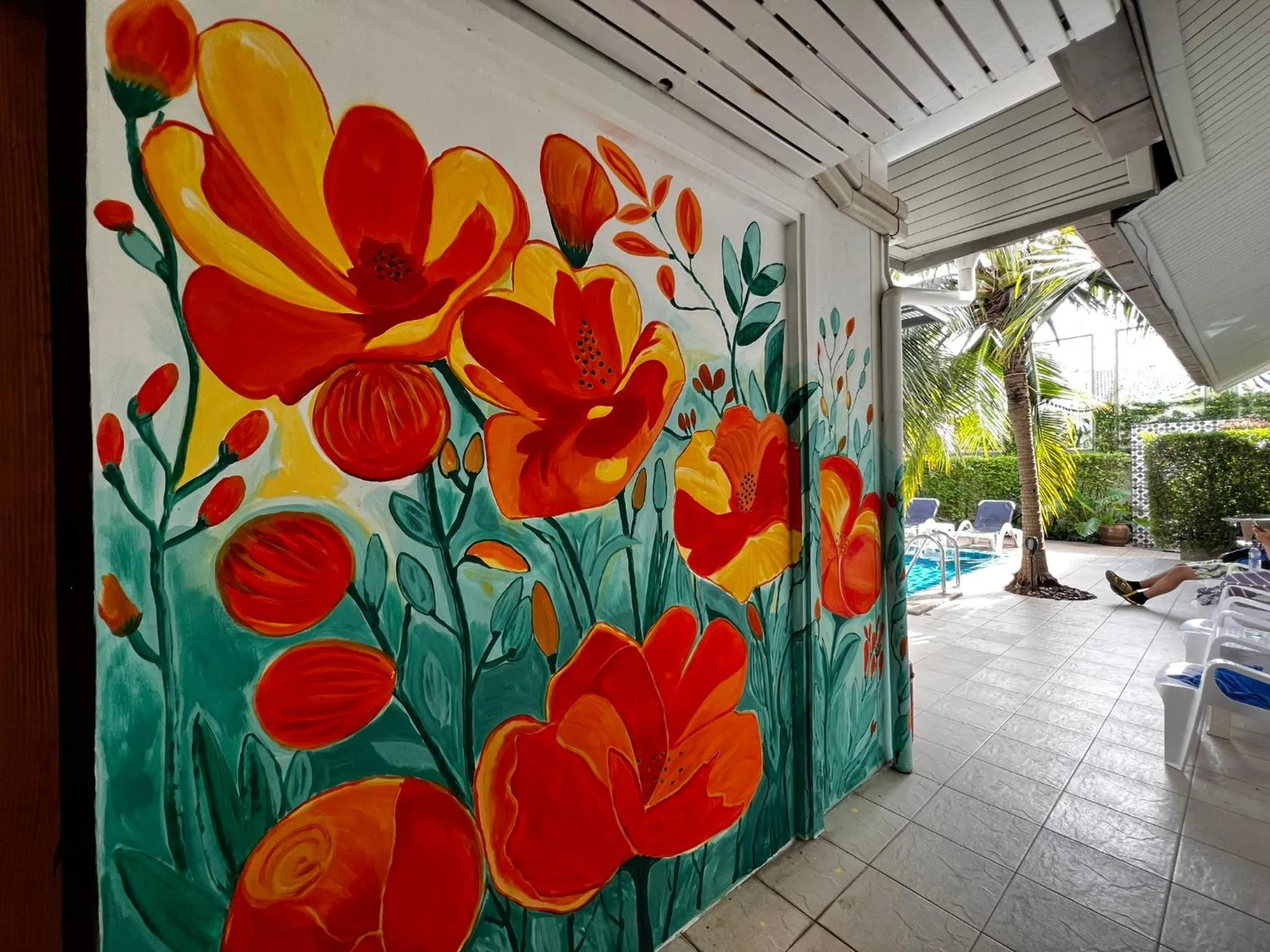 Patio in The Snug Airportel - Phuket Airport