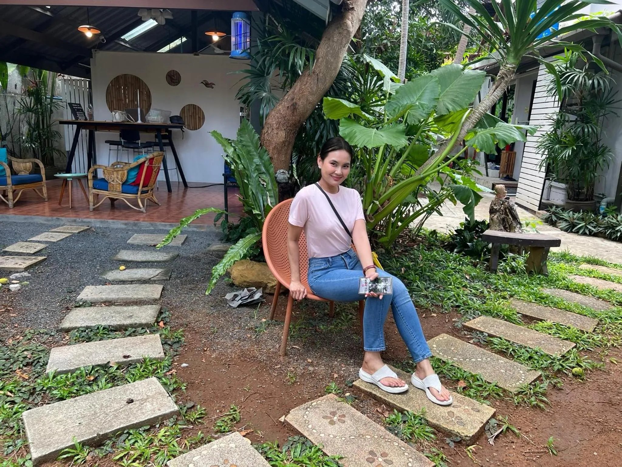 People in The Snug Airportel - Phuket Airport