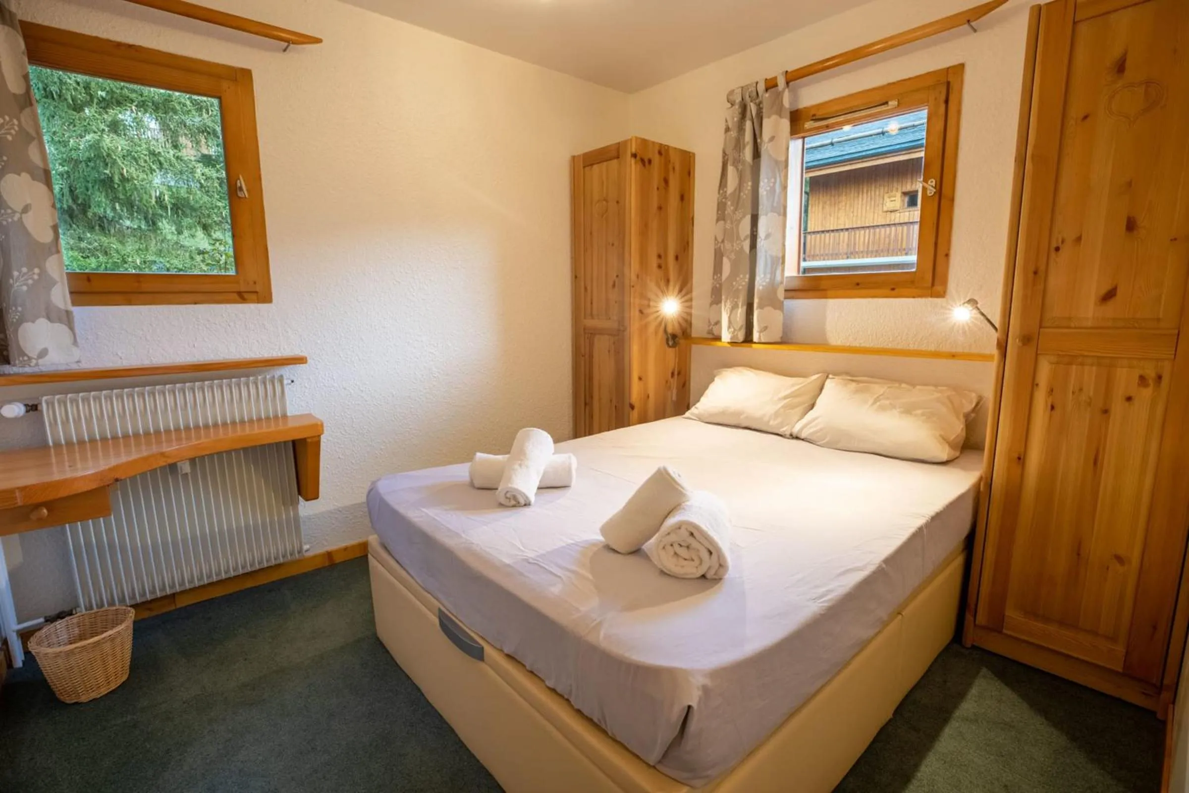 Bed in Carlines E19