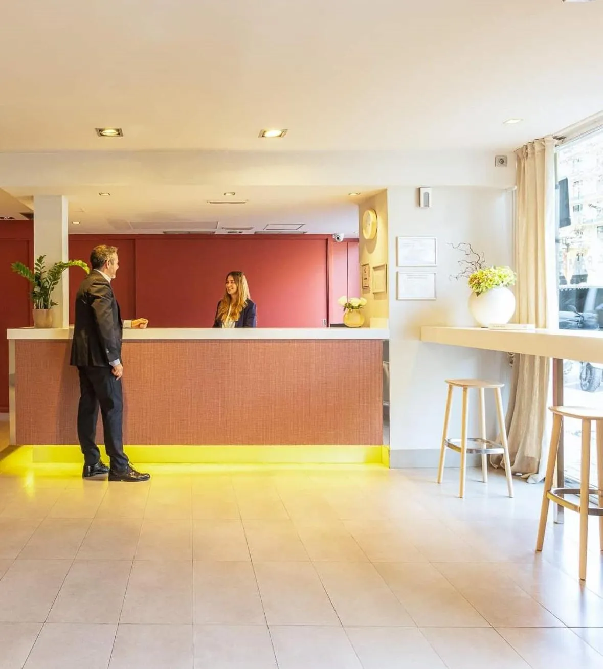 Lobby or reception in Arc La Rambla