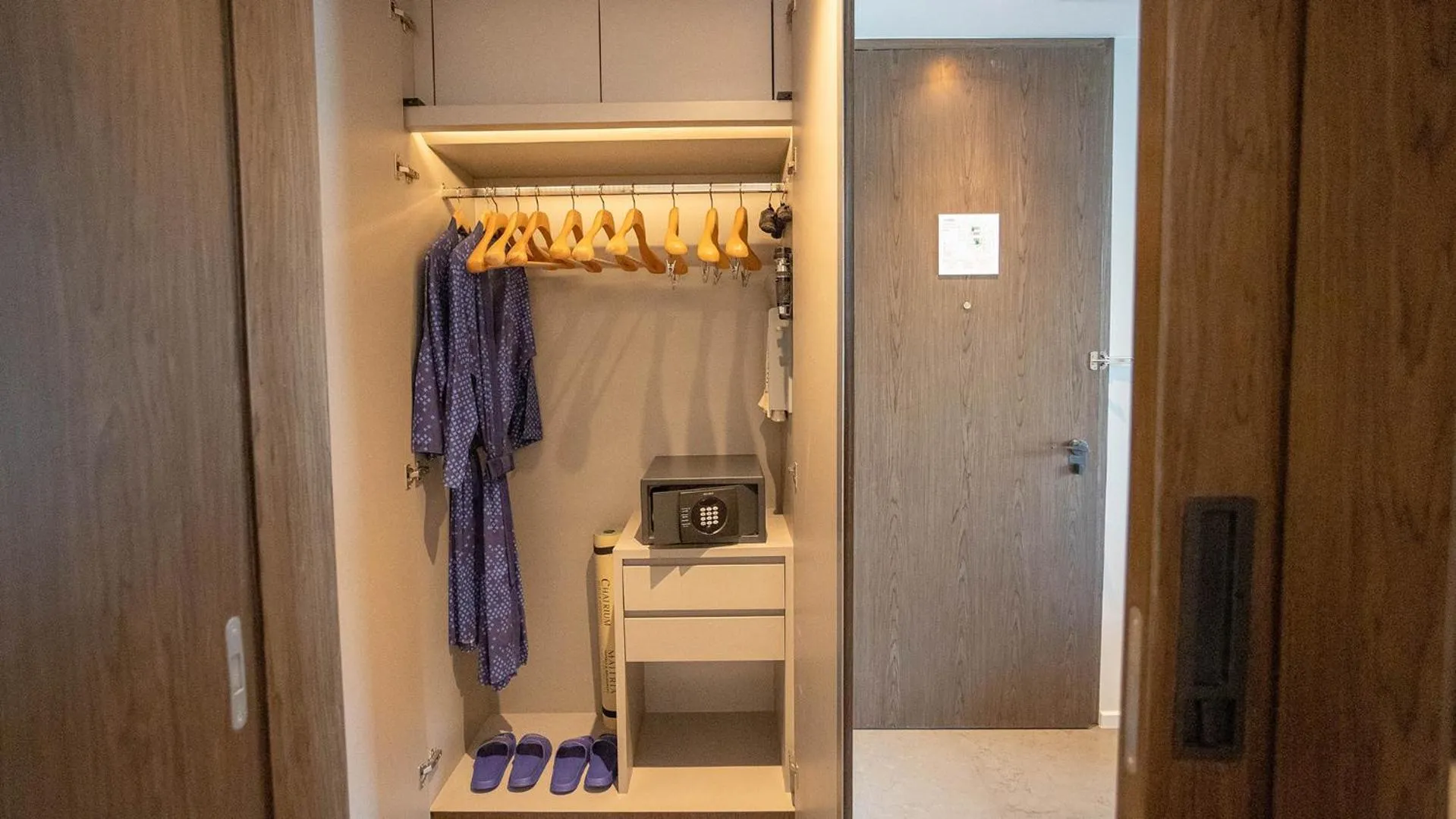 wardrobe in Chatrium Grand Bangkok