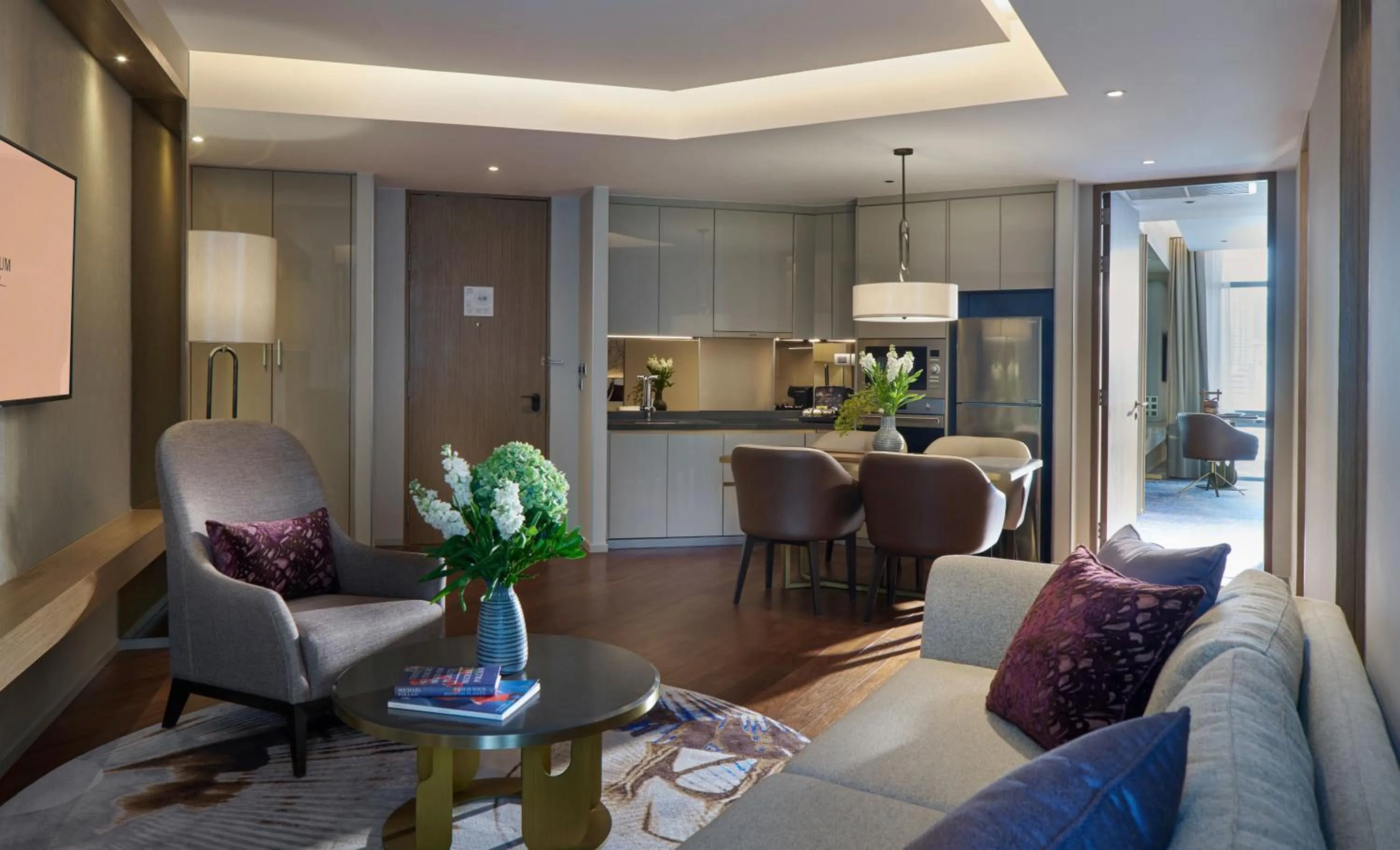 Living room in Chatrium Grand Bangkok