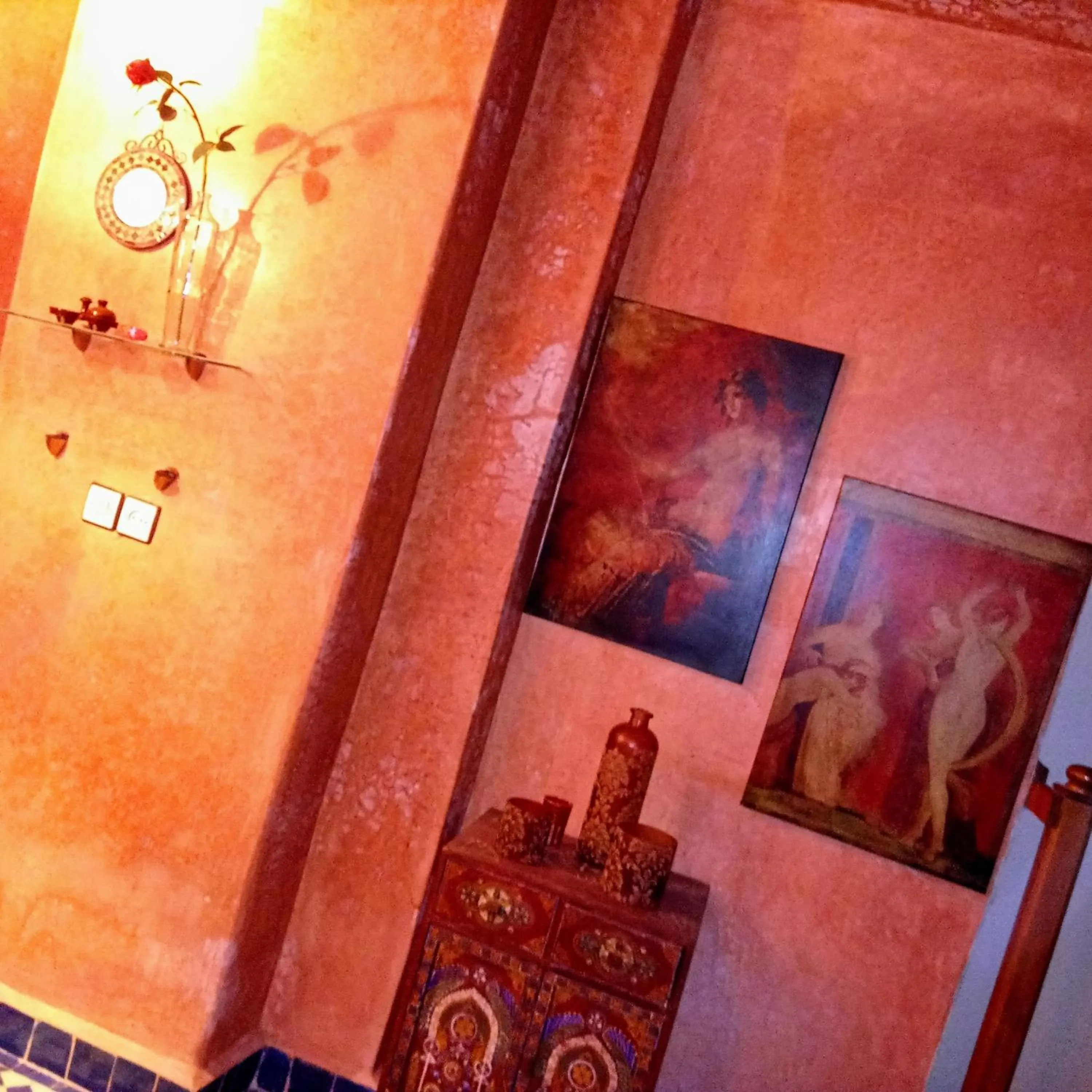 room service, Bathroom in Riad Rchacha