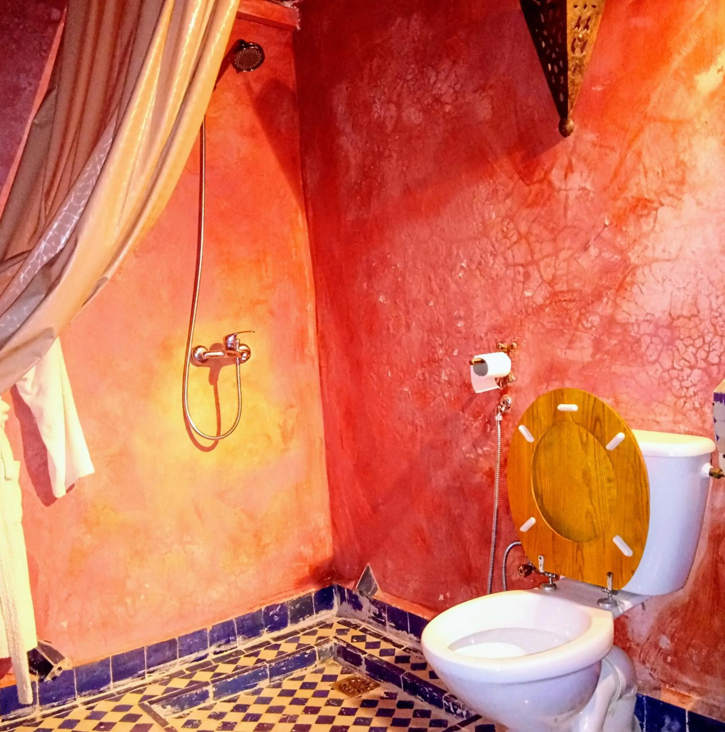 Bathroom in Riad Rchacha