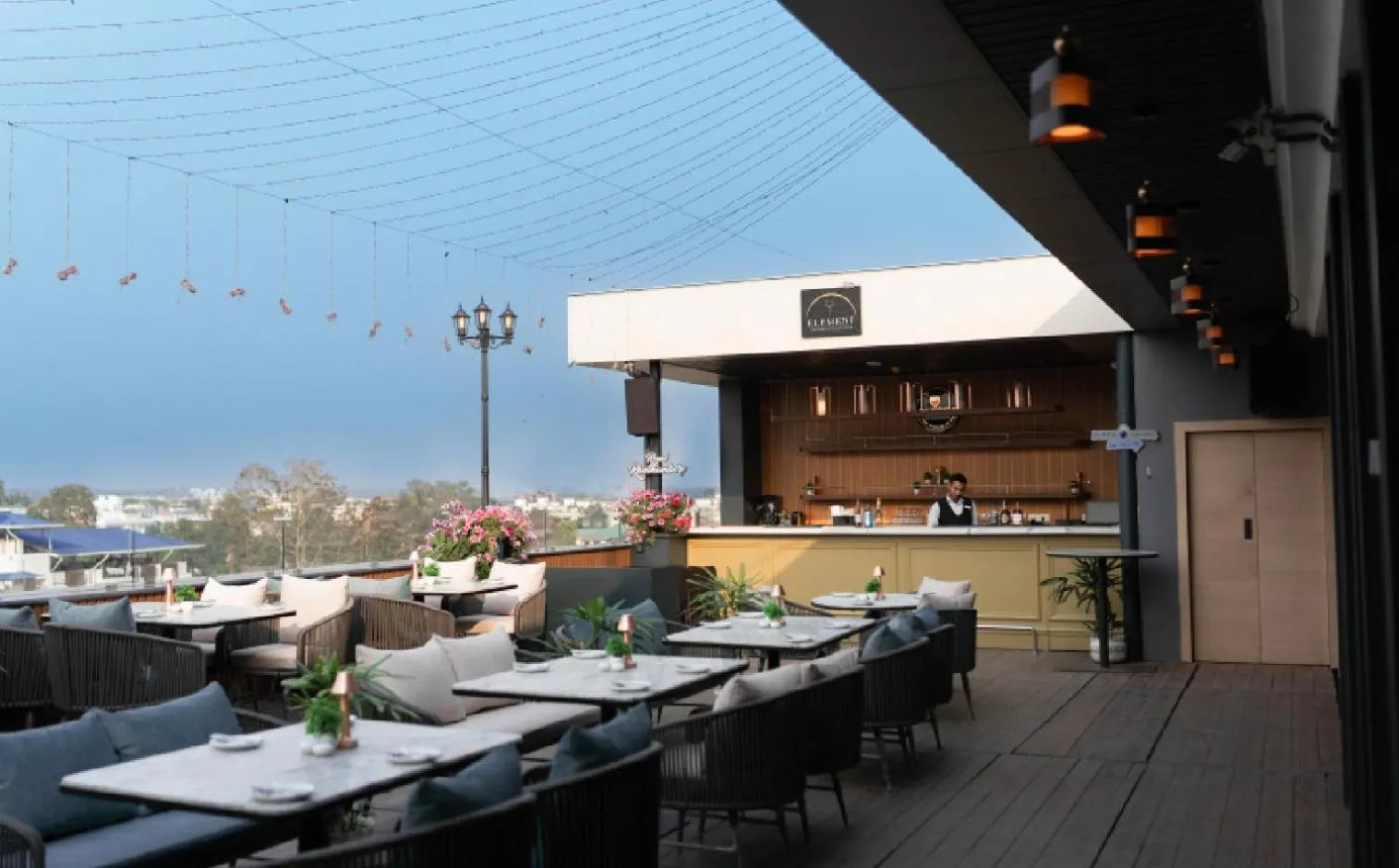 Lounge or bar in Ramada Encore by Wyndham Siliguri Sevoke Road